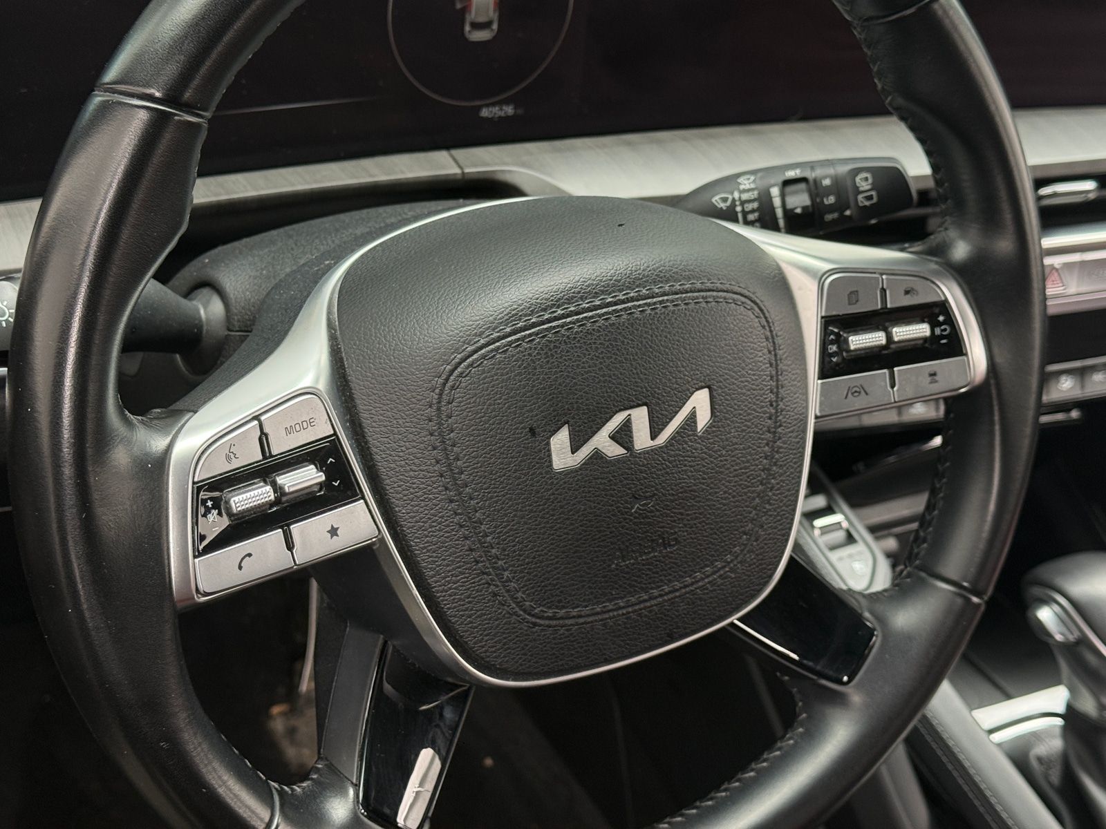 Thumbnail: 2023 Kia Telluride - 4