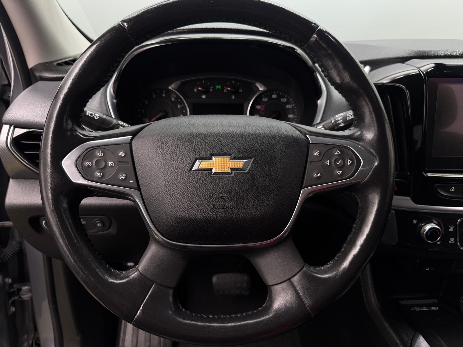 Thumbnail: 2019 Chevrolet Traverse - 4