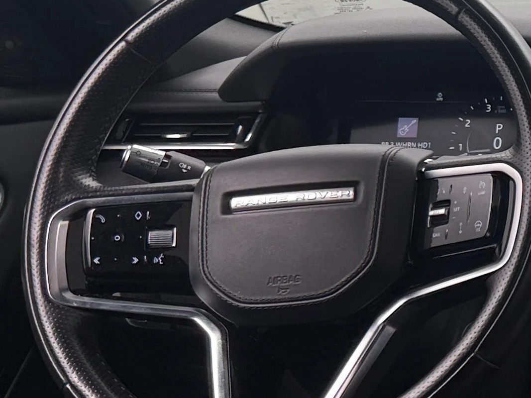 Thumbnail: 2021 Land Rover Range Rover Velar - 4