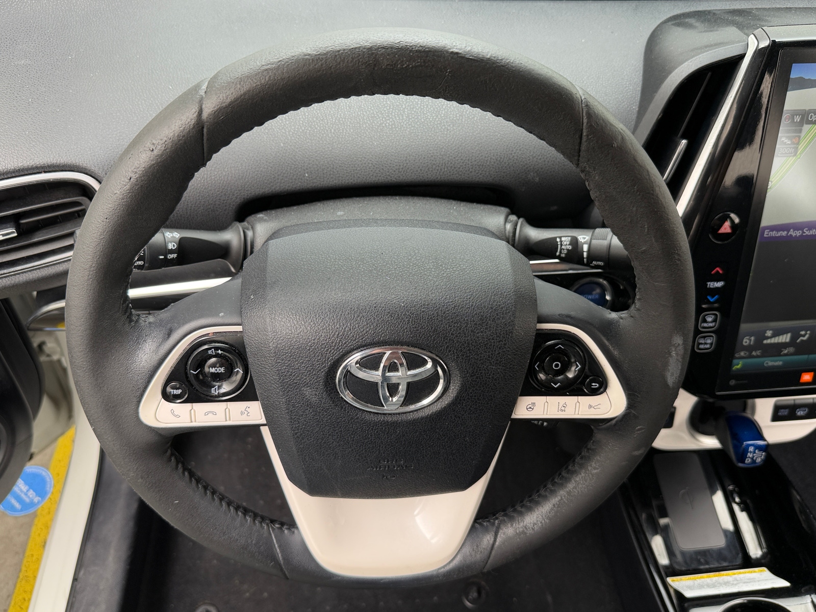 Thumbnail: 2017 Toyota Prius Prime - 4