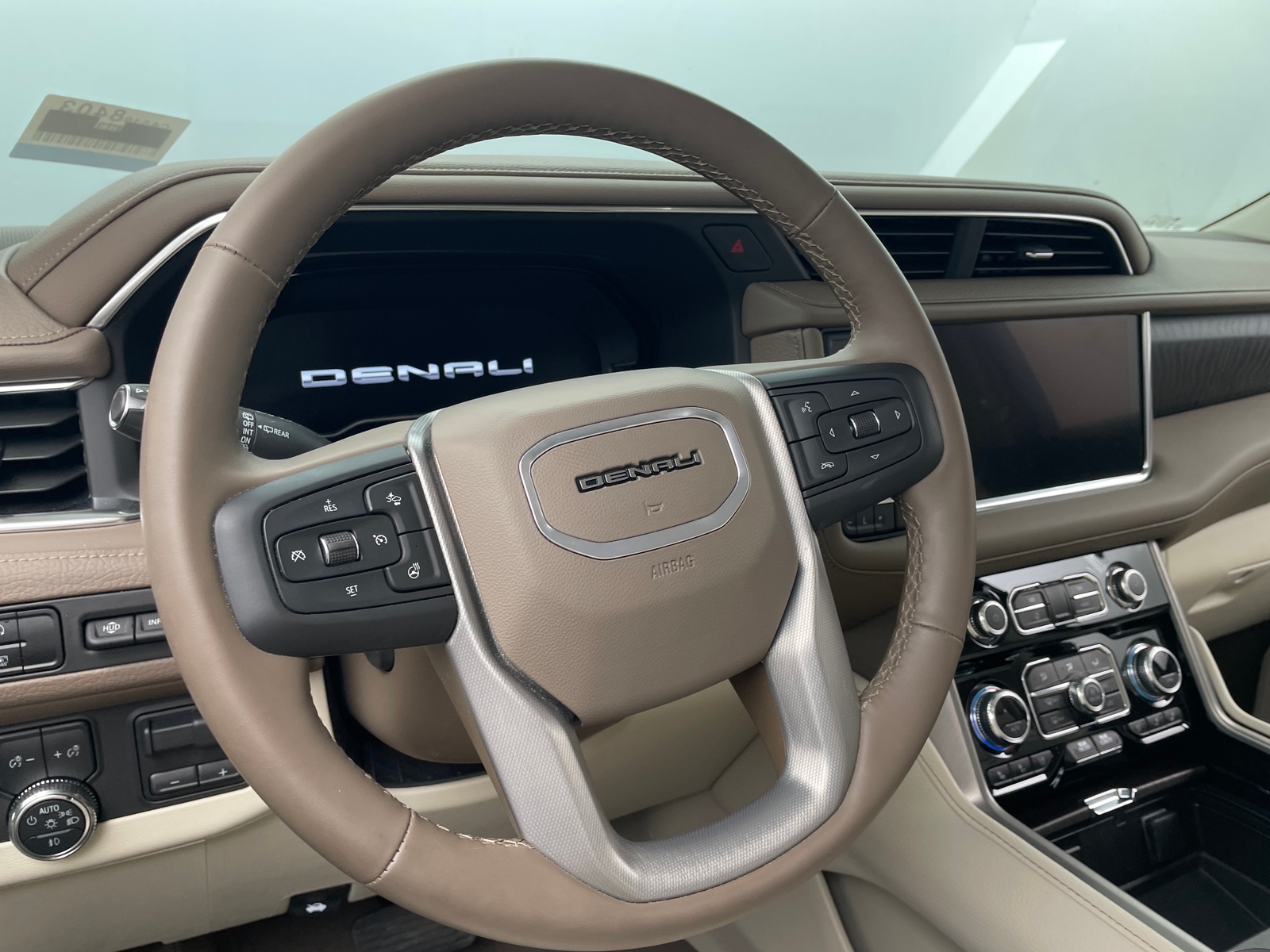 Thumbnail: 2024 GMC Yukon - 4