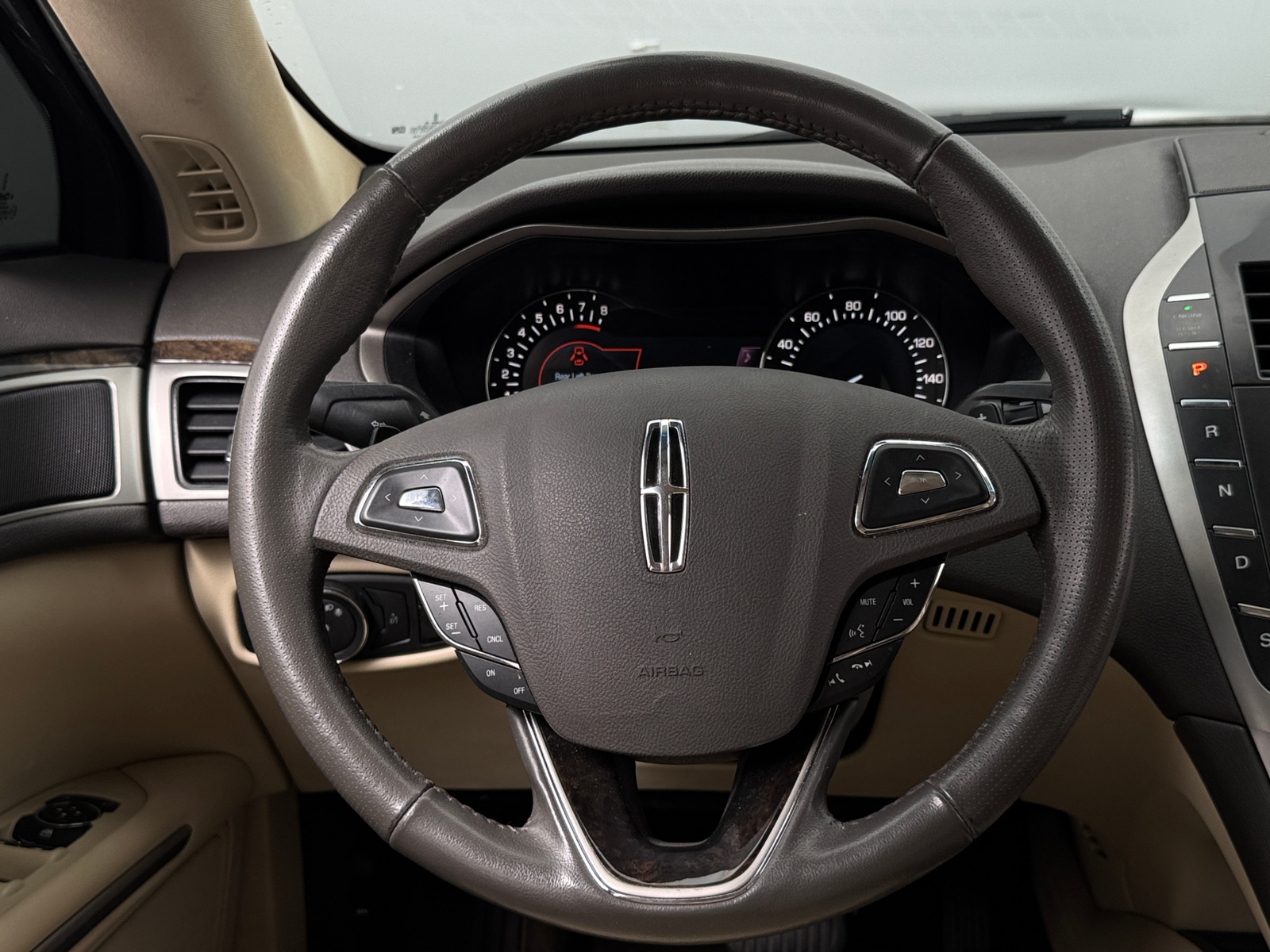 Thumbnail: 2014 Lincoln MKZ - 4