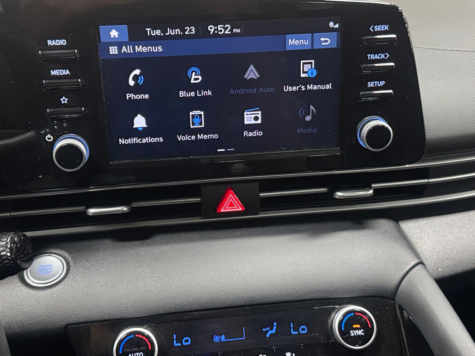 Thumbnail: 2021 Hyundai Elantra - 4