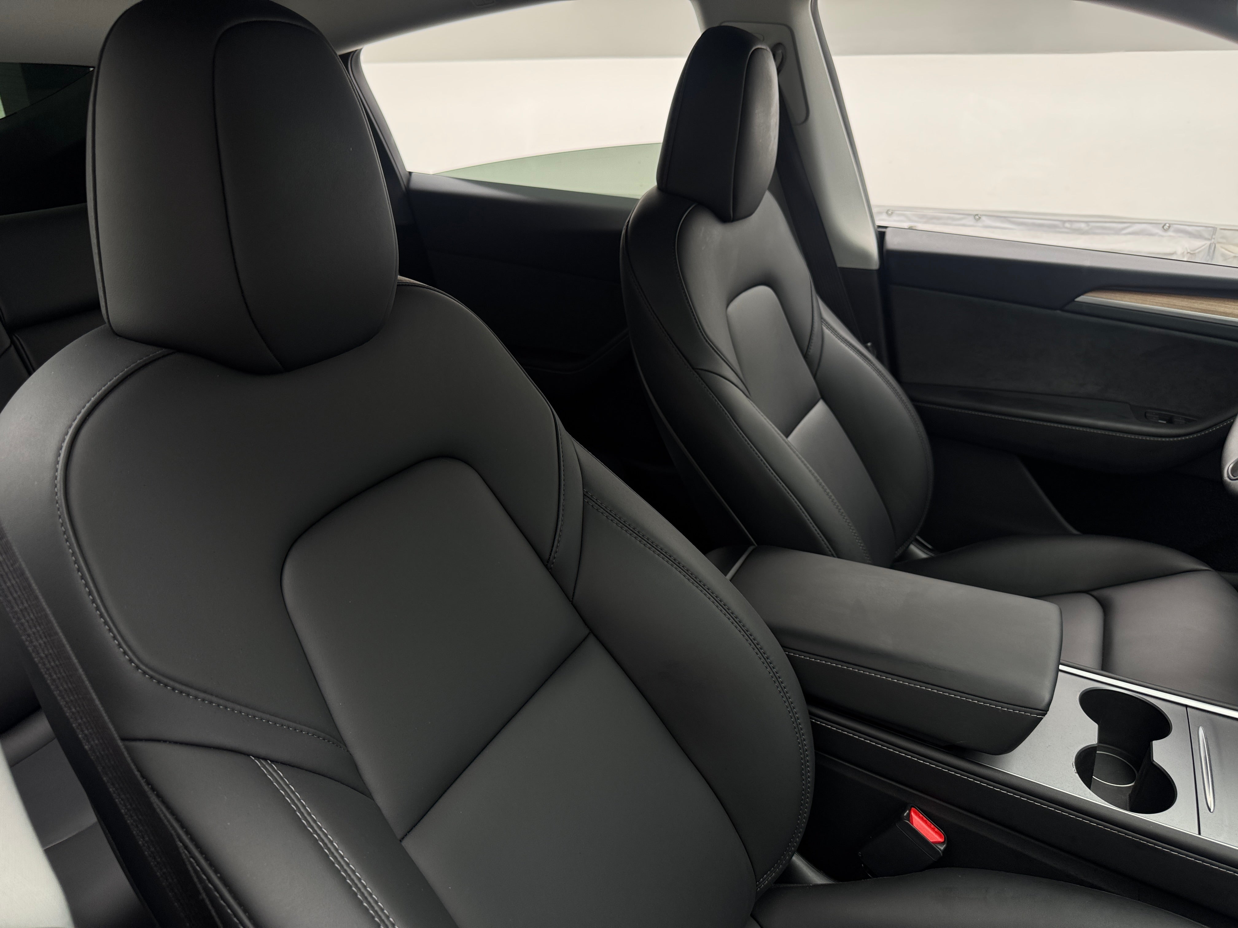 Used 2025 Tesla Model Y Performance with VIN 7SAYGDEF2SA336644 for sale in Auburn, WA