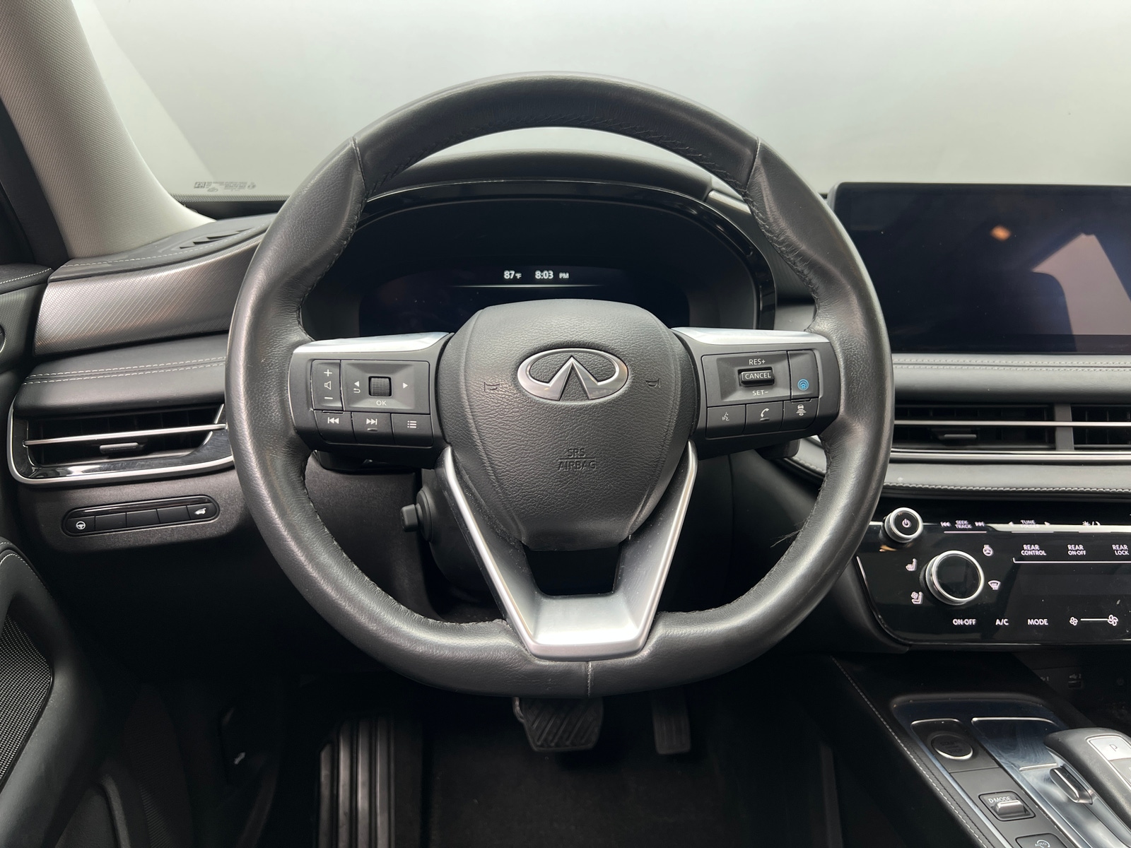 Thumbnail: 2023 INFINITI QX60 - 4