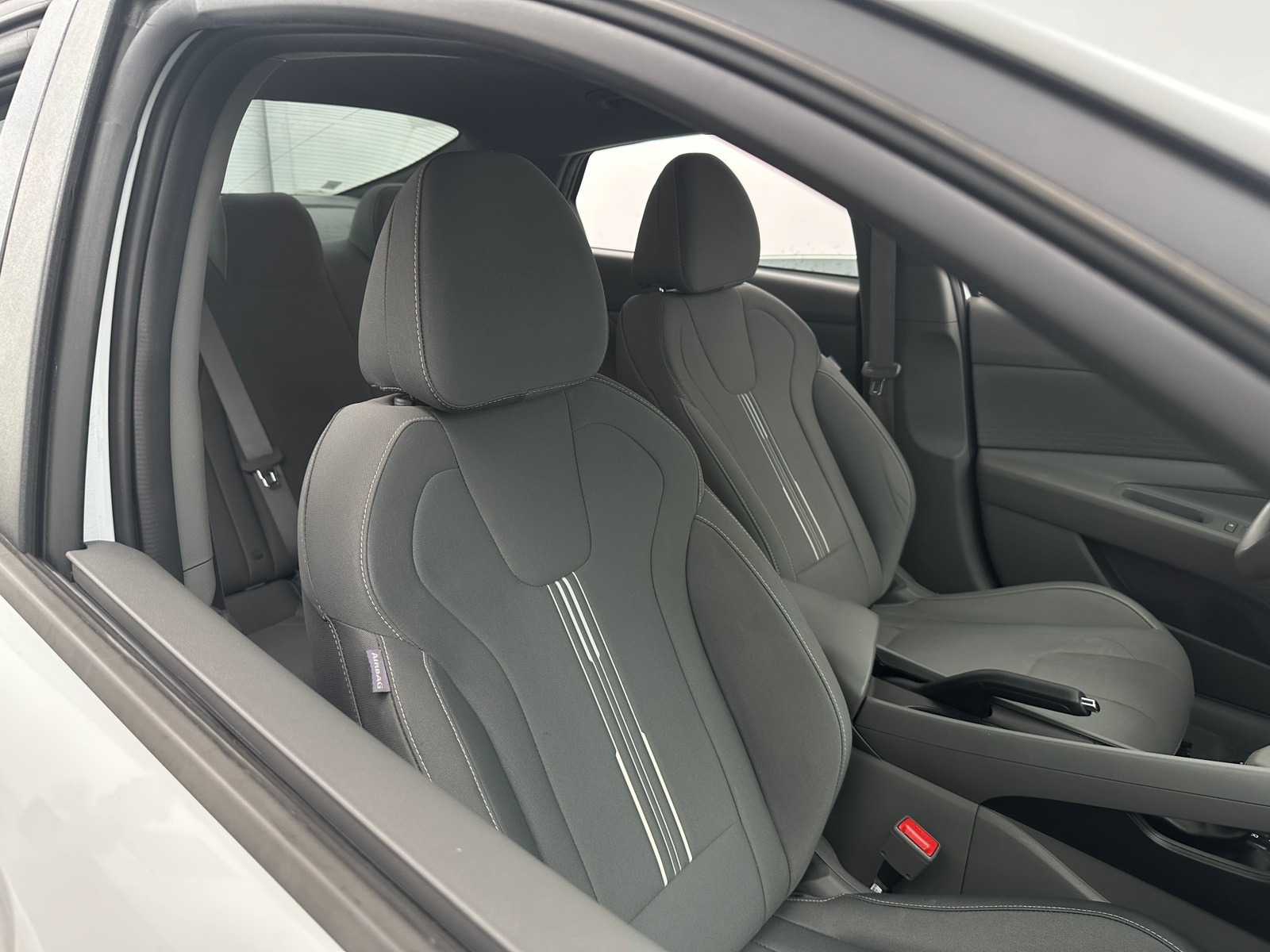 Thumbnail: 2021 Hyundai Elantra - 2