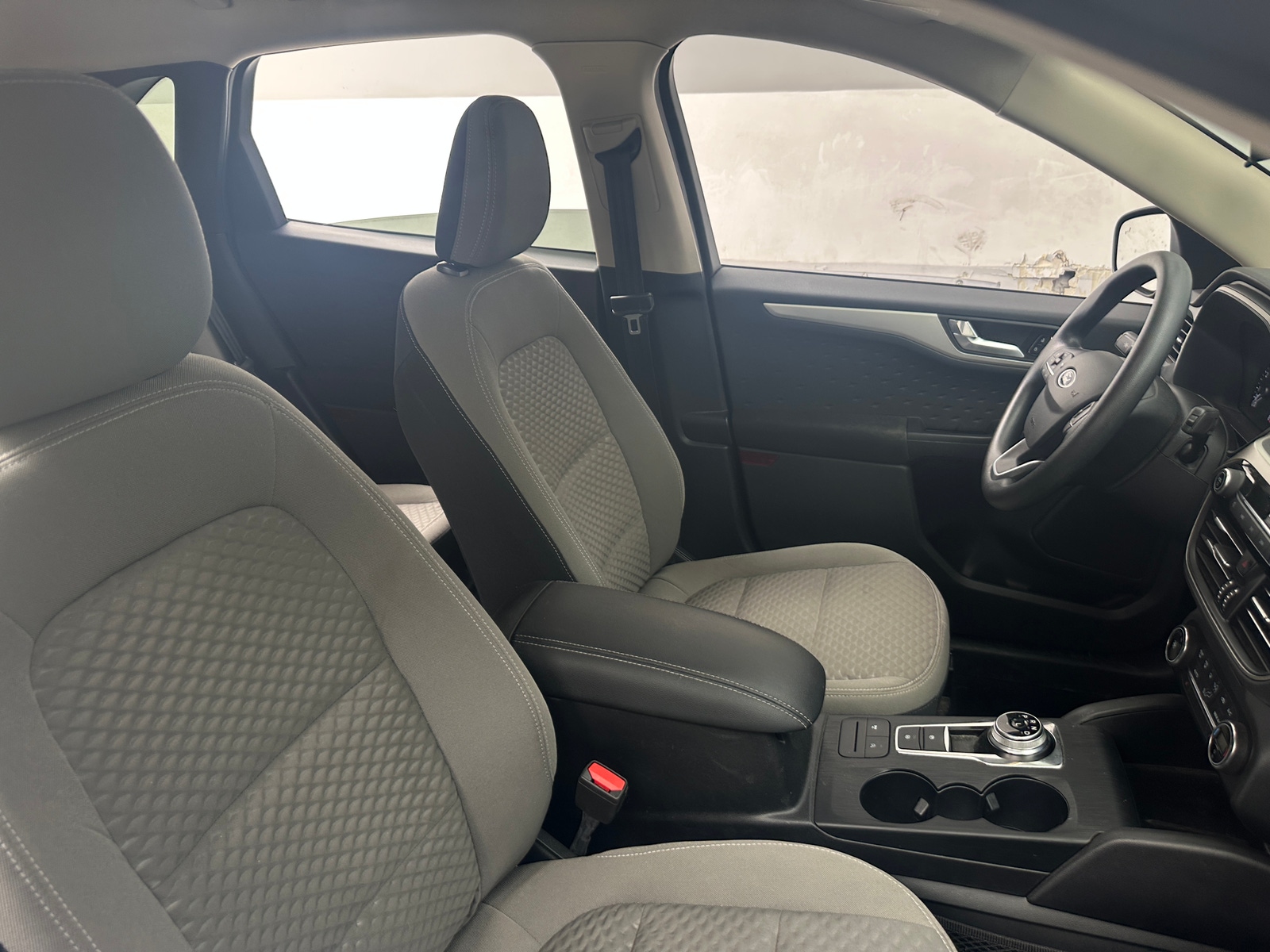 Thumbnail: 2020 Ford Escape - 2