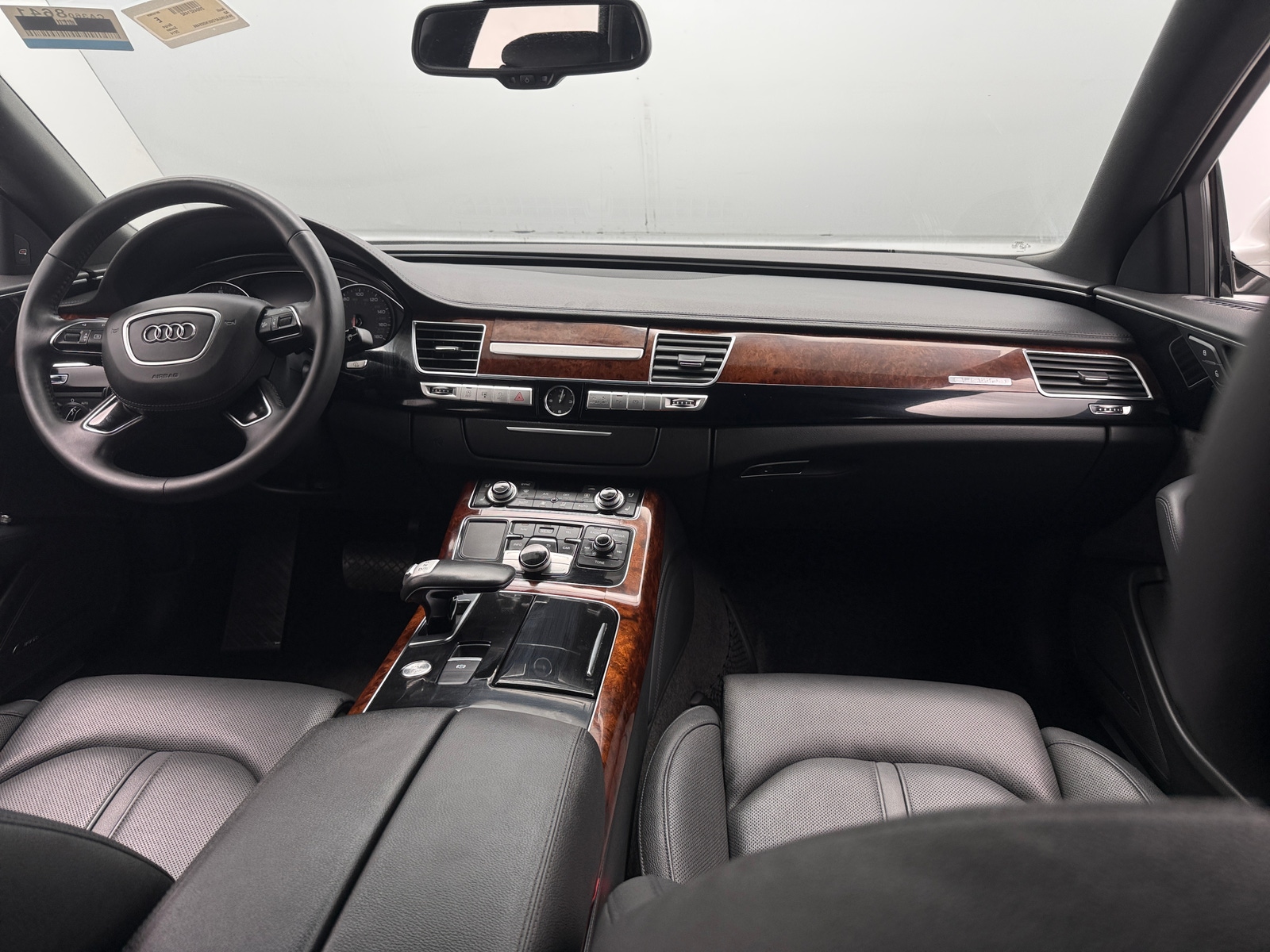 Thumbnail: 2014 Audi A8 - 2
