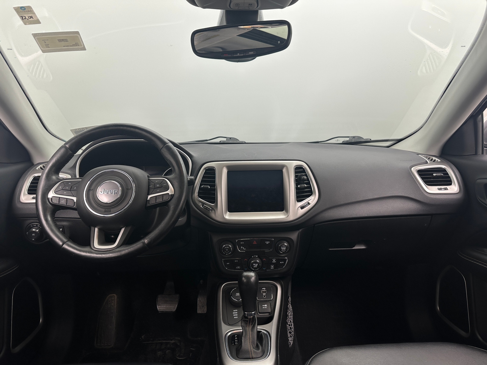 Thumbnail: 2017 Jeep Compass - 3