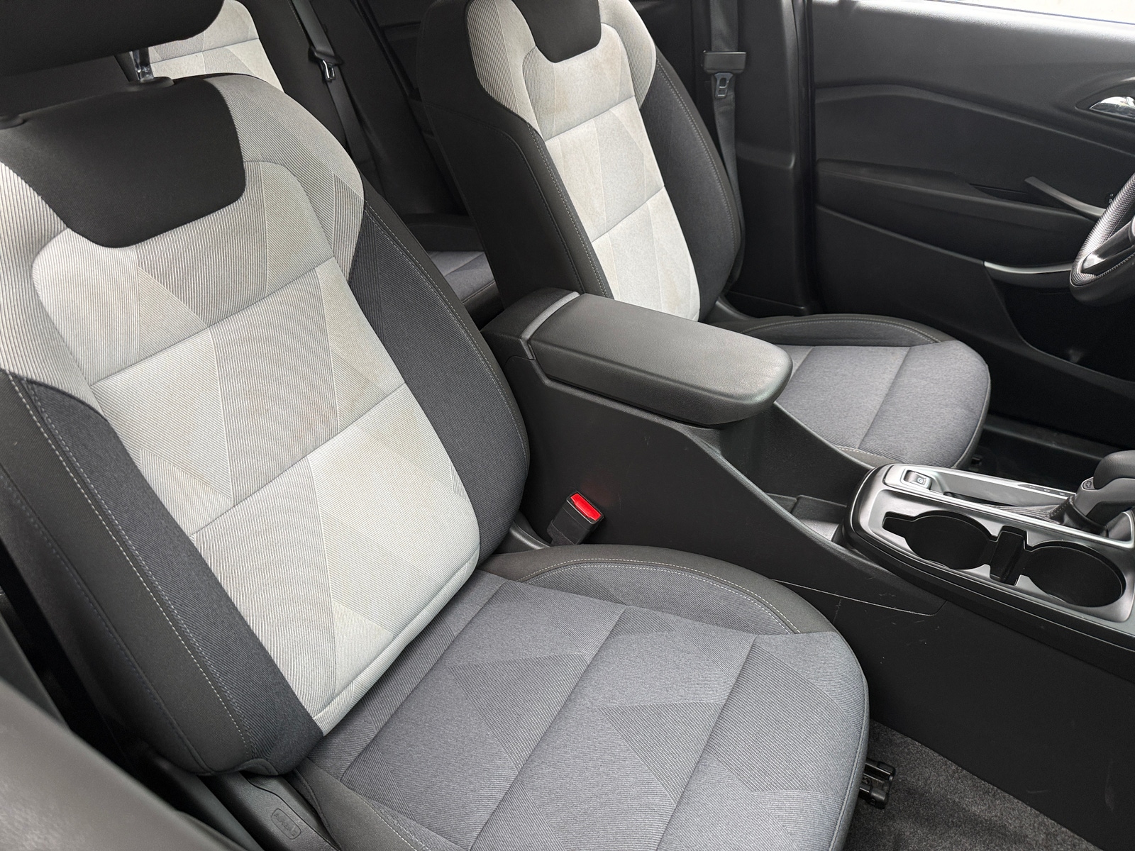 Thumbnail: 2024 Chevrolet Trax - 2