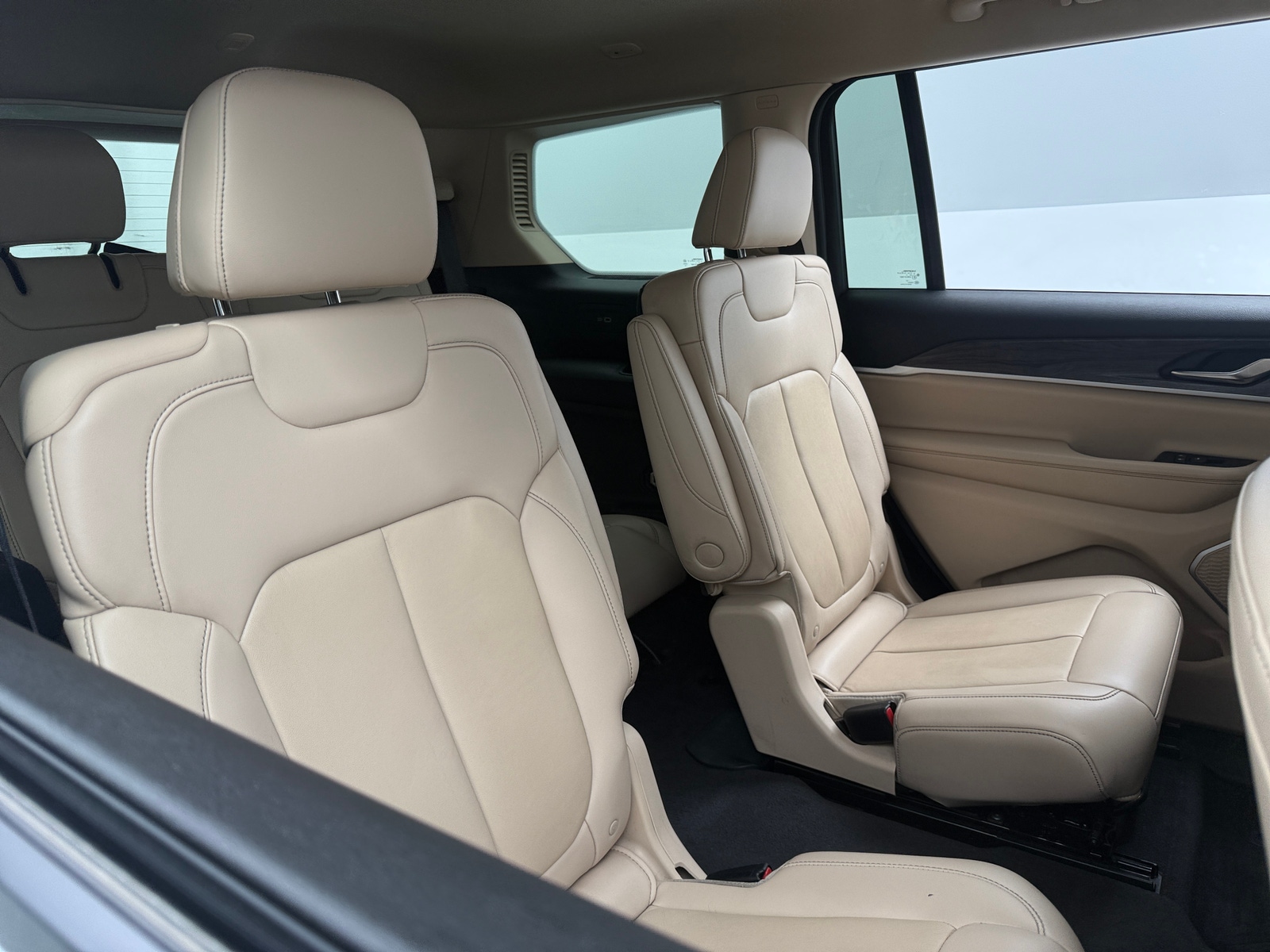 Thumbnail: 2021 Jeep Grand Cherokee L - 5