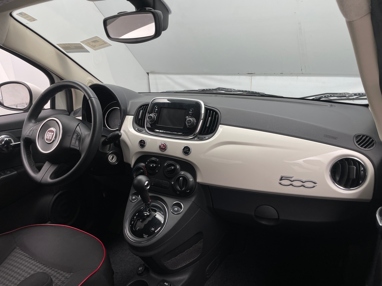 Thumbnail: 2018 Fiat 500 - 3