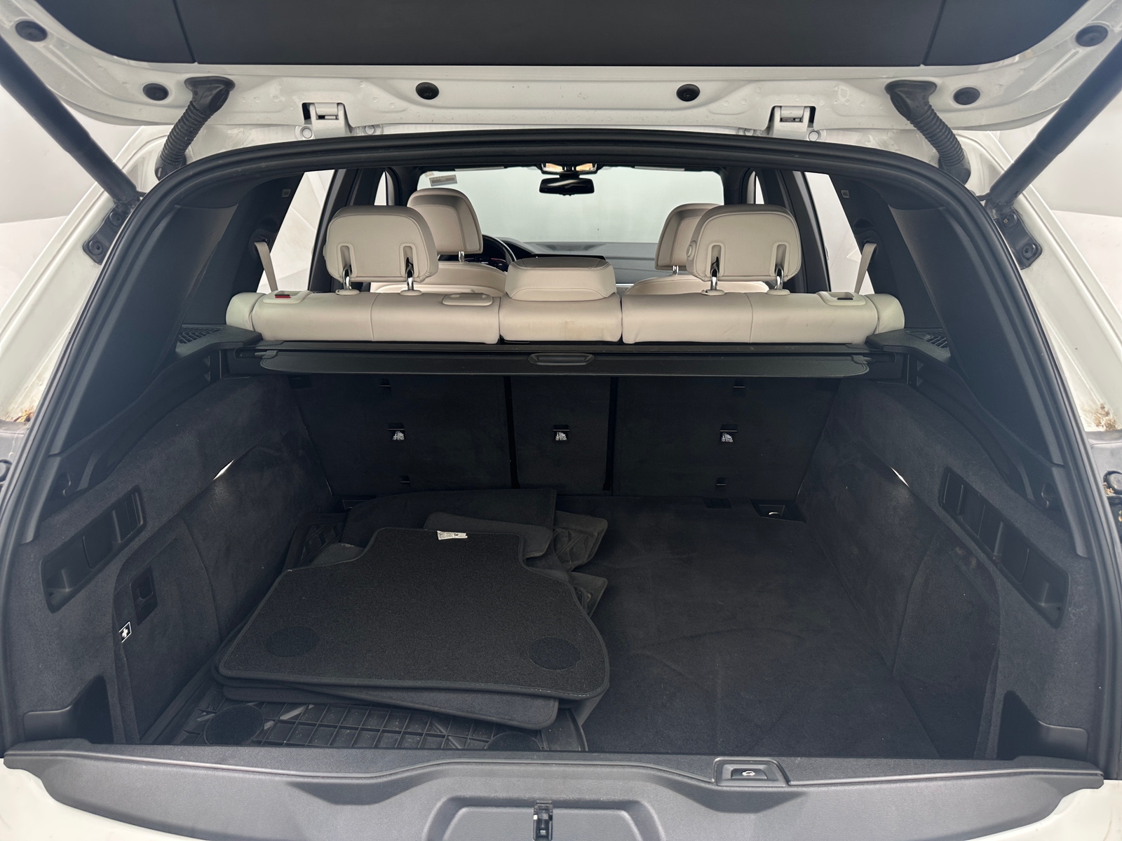 Thumbnail: 2020 BMW X5 - 6