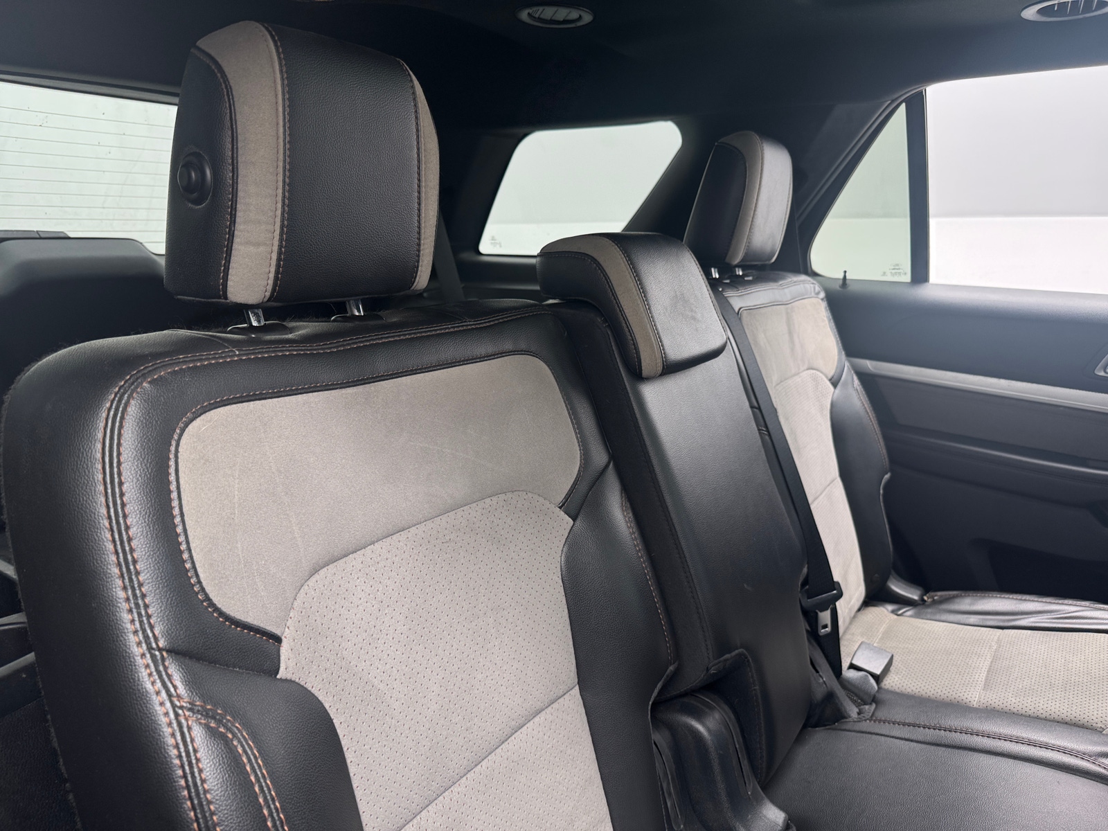 Thumbnail: 2017 Ford Explorer - 6