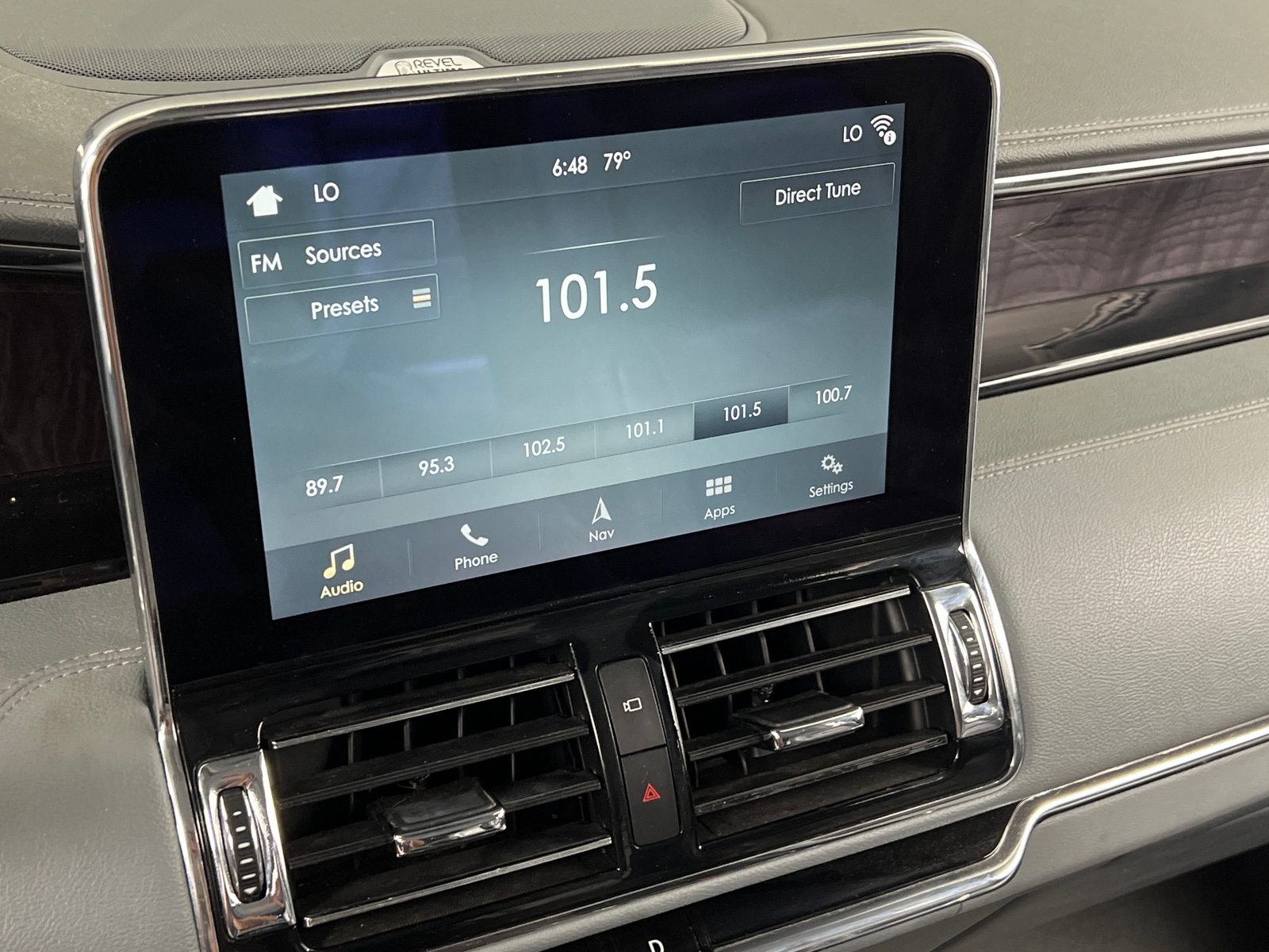 Thumbnail: 2019 Lincoln Navigator L - 3