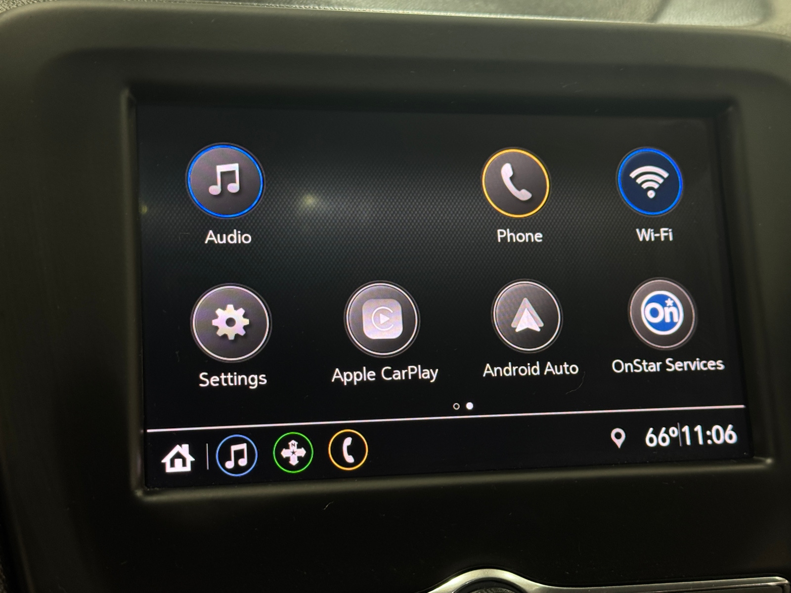 Thumbnail: 2020 Chevrolet Equinox - 4