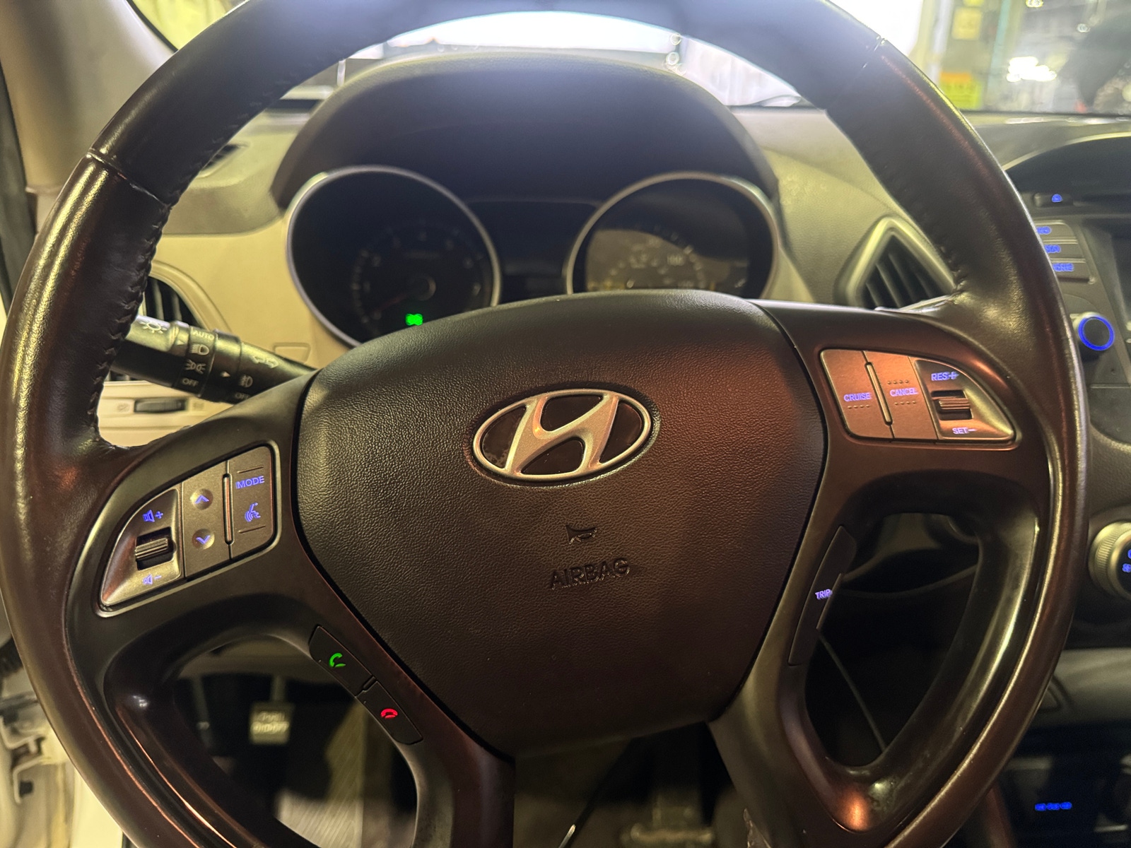 Thumbnail: 2014 Hyundai Tucson - 5