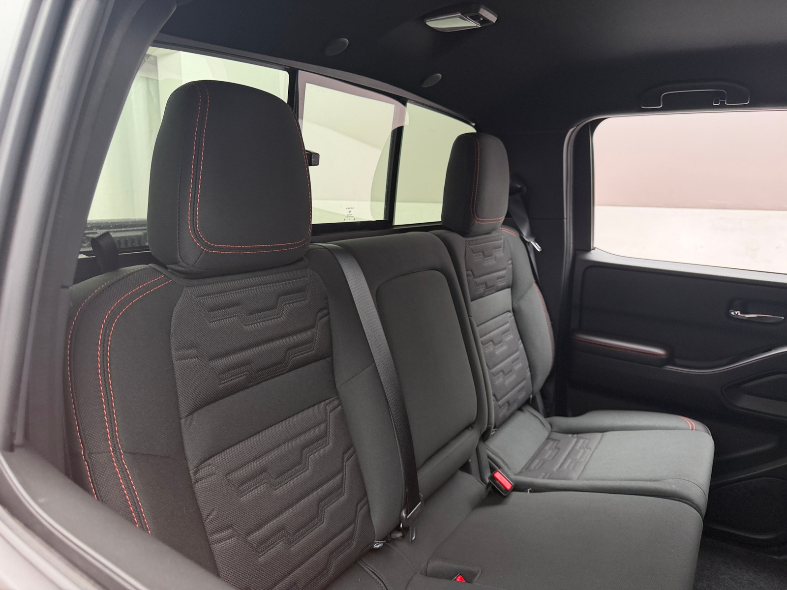 Thumbnail: 2025 Nissan Frontier - 6