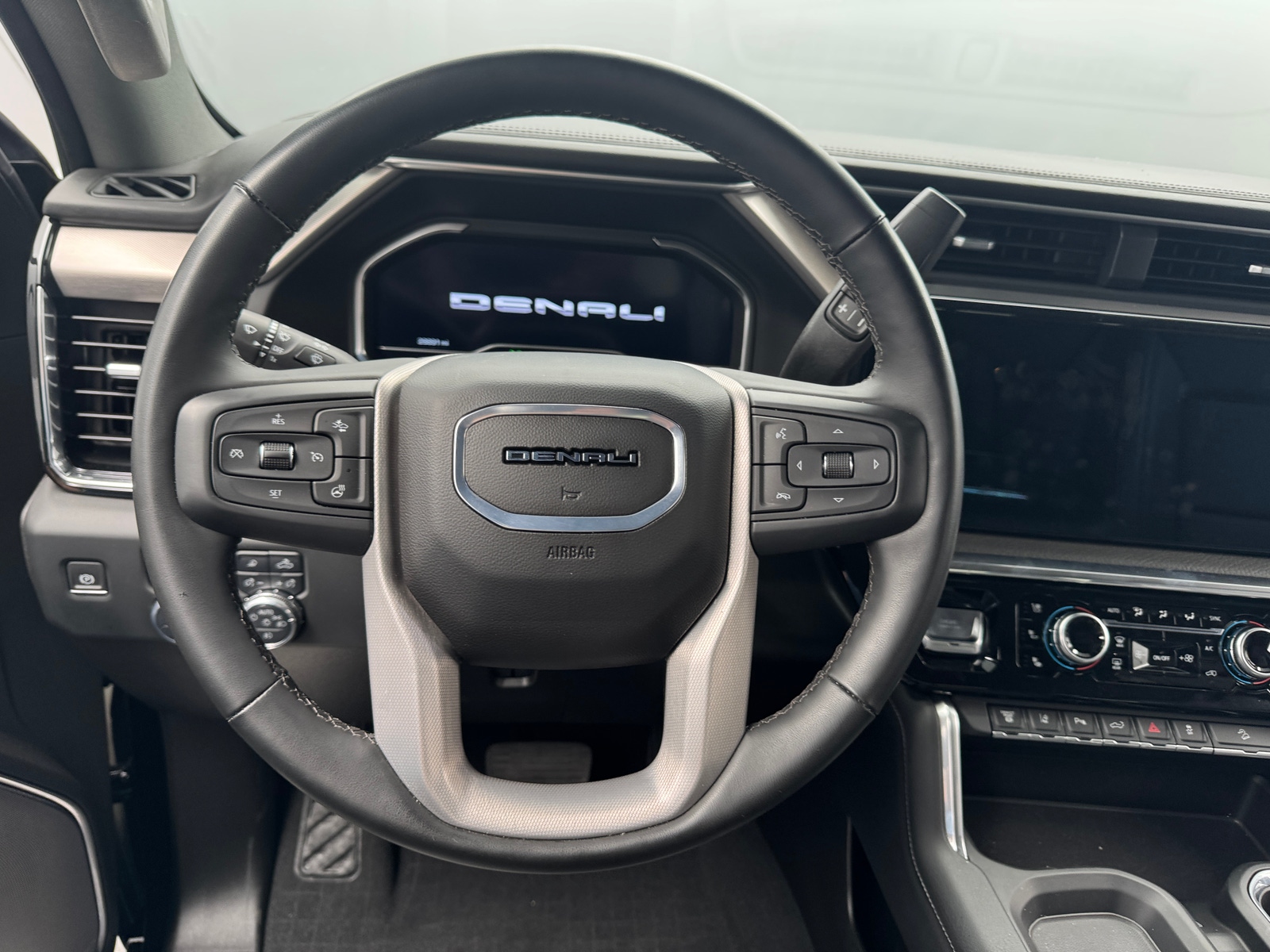 Thumbnail: 2024 GMC Sierra 2500 - 5