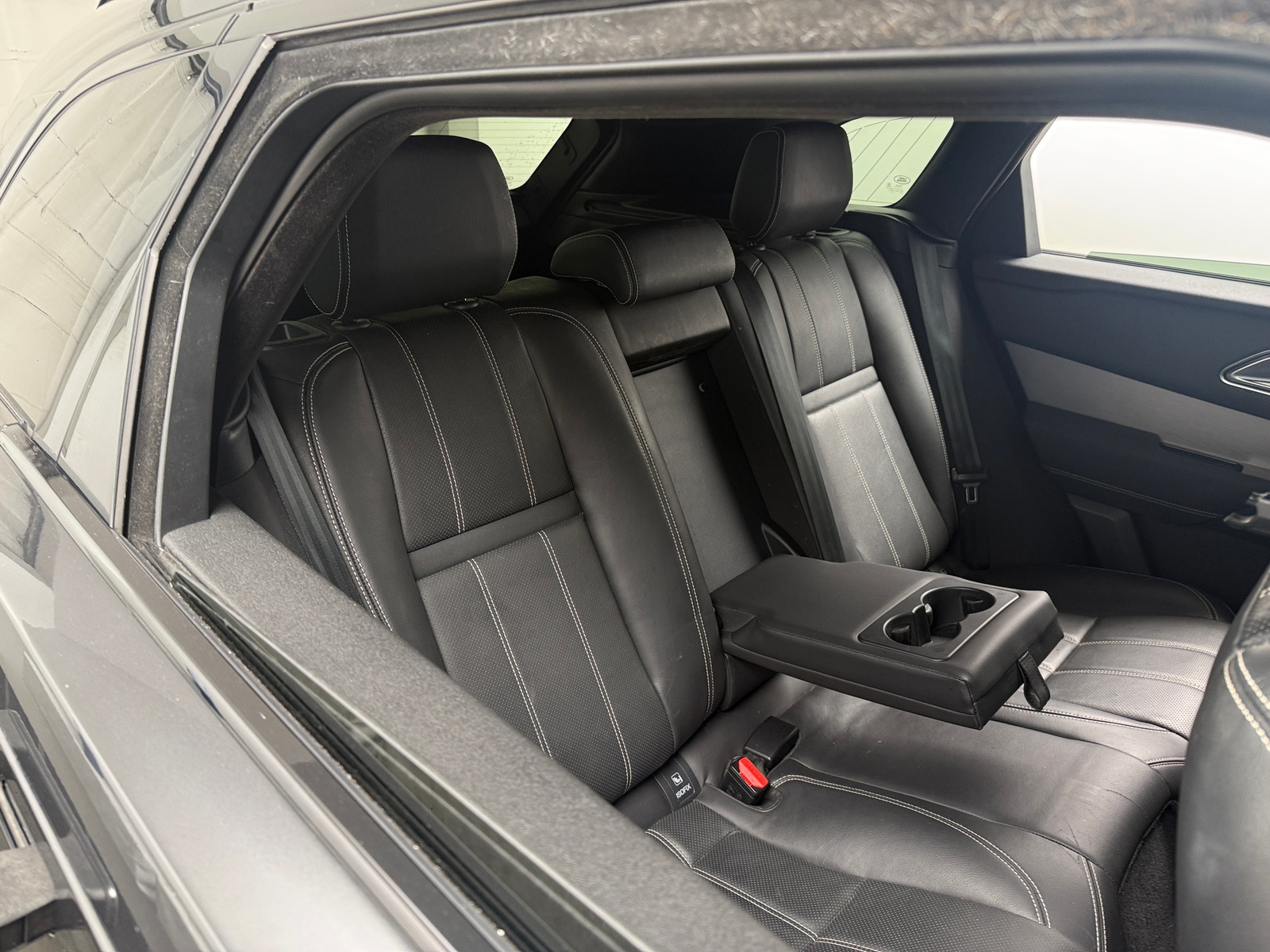 Thumbnail: 2023 Land Rover Range Rover Velar - 5