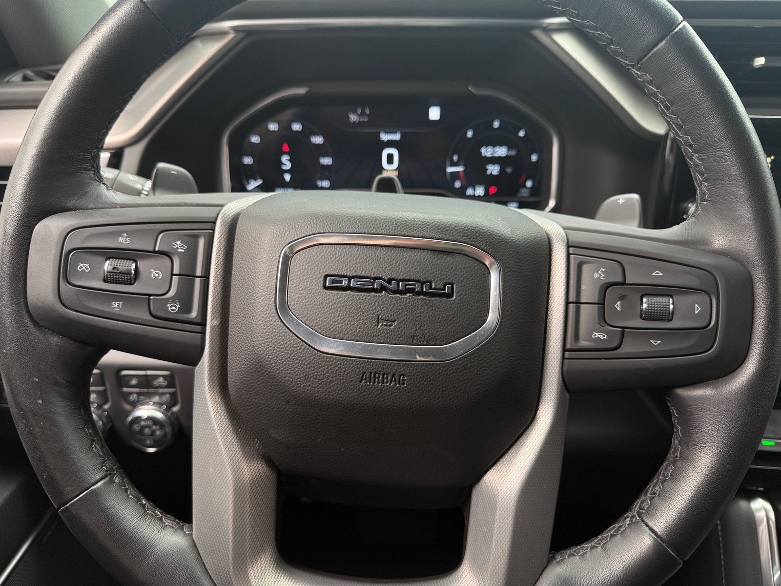 Thumbnail: 2023 GMC Sierra 1500 - 4