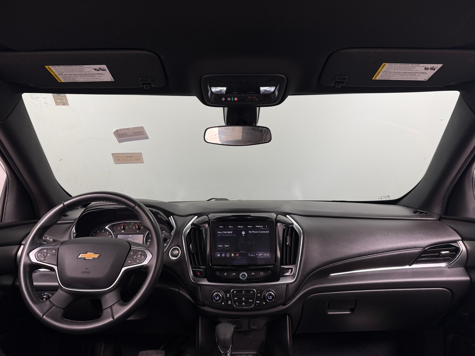 Thumbnail: 2023 Chevrolet Traverse - 3