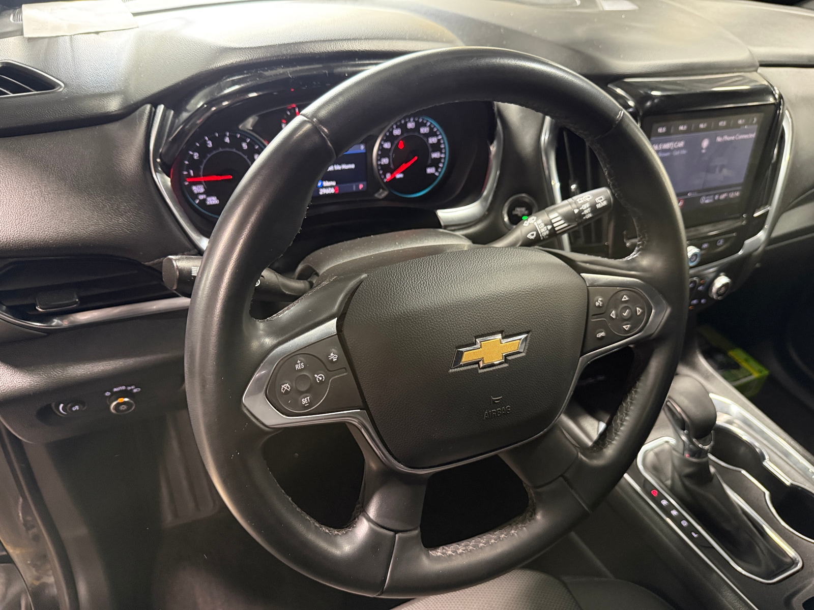 Thumbnail: 2023 Chevrolet Traverse - 5