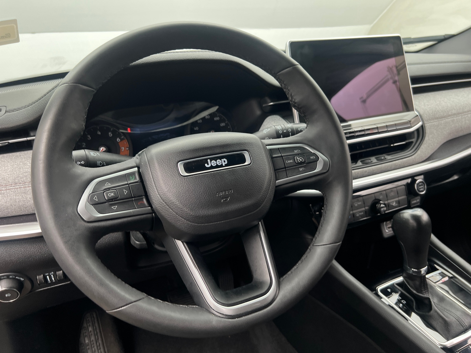 Thumbnail: 2023 Jeep Compass - 4