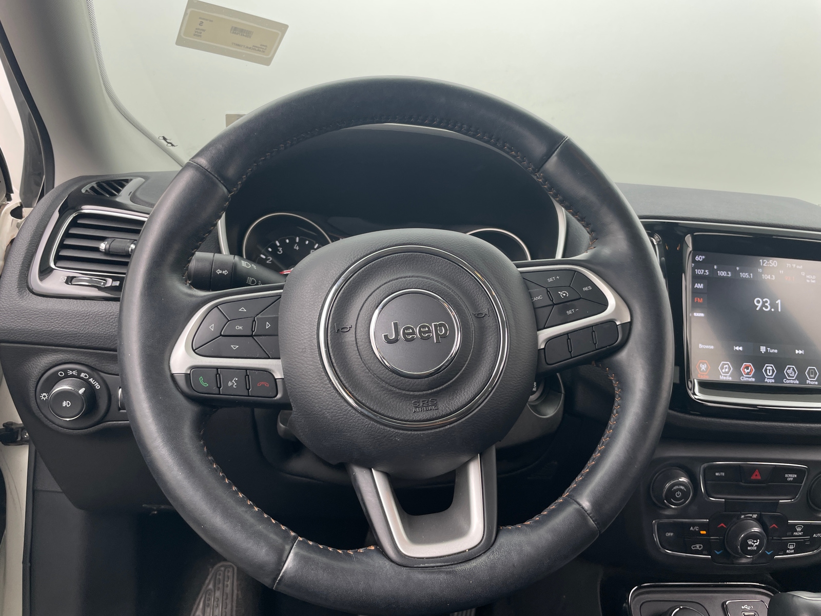 Thumbnail: 2020 Jeep Compass - 4