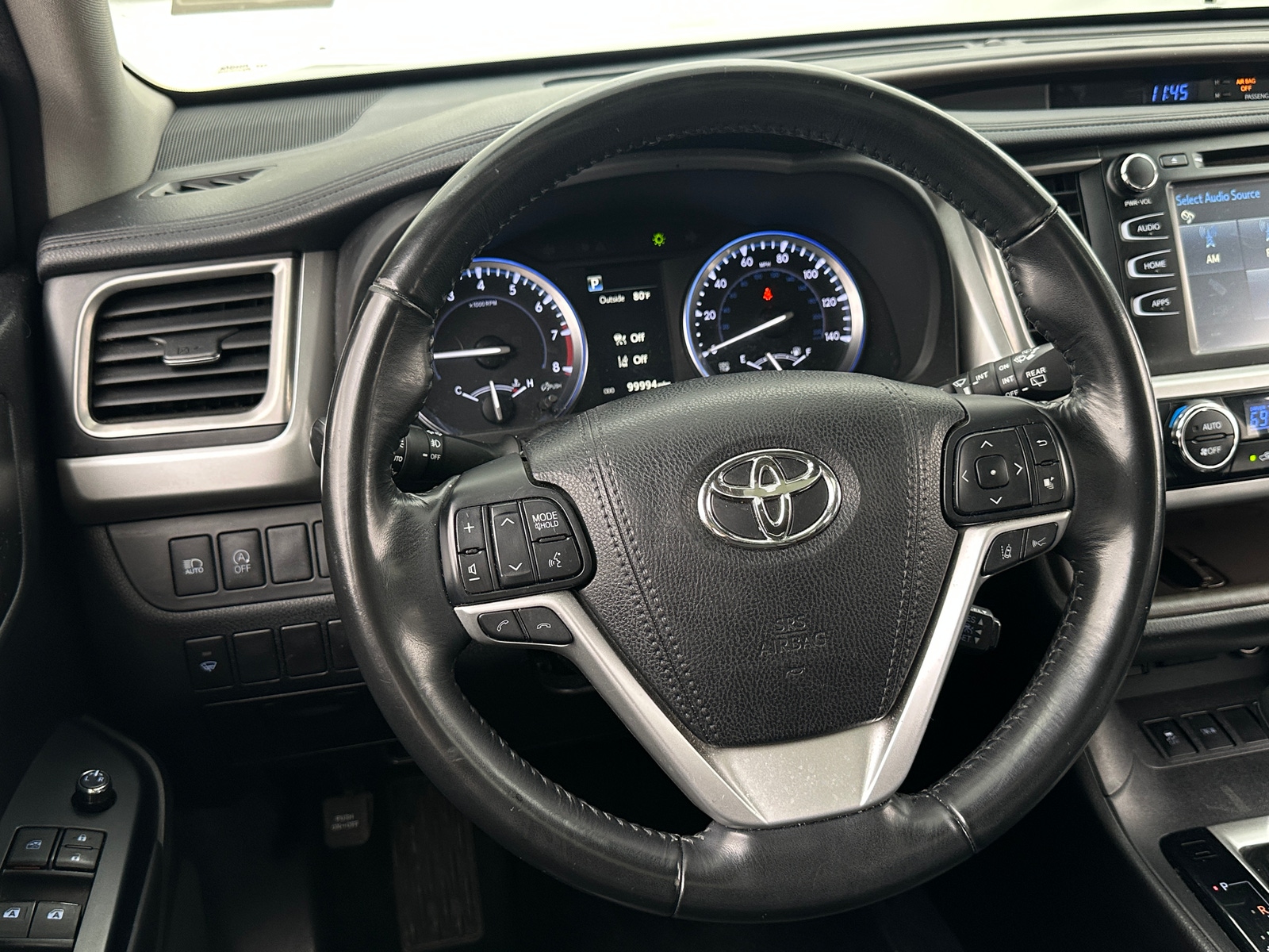Thumbnail: 2017 Toyota Highlander - 4