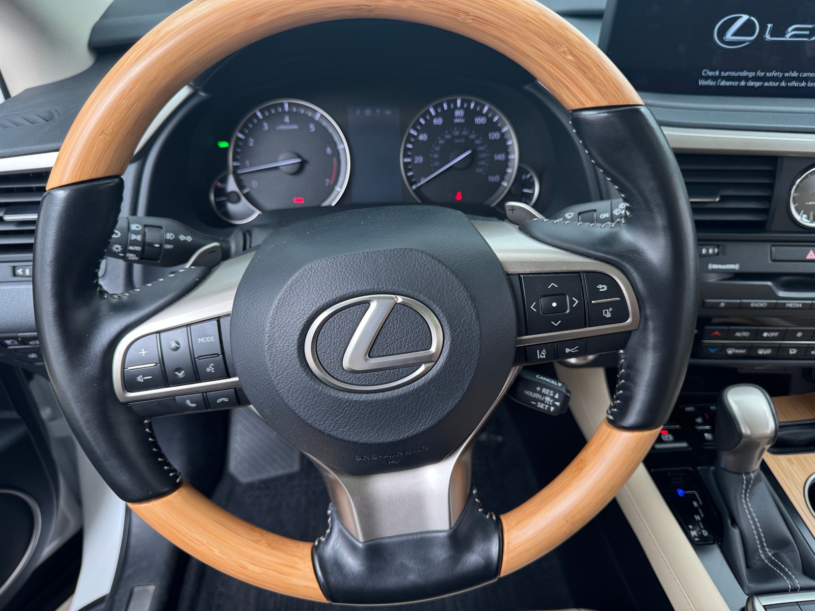 Thumbnail: 2022 Lexus RX - 4
