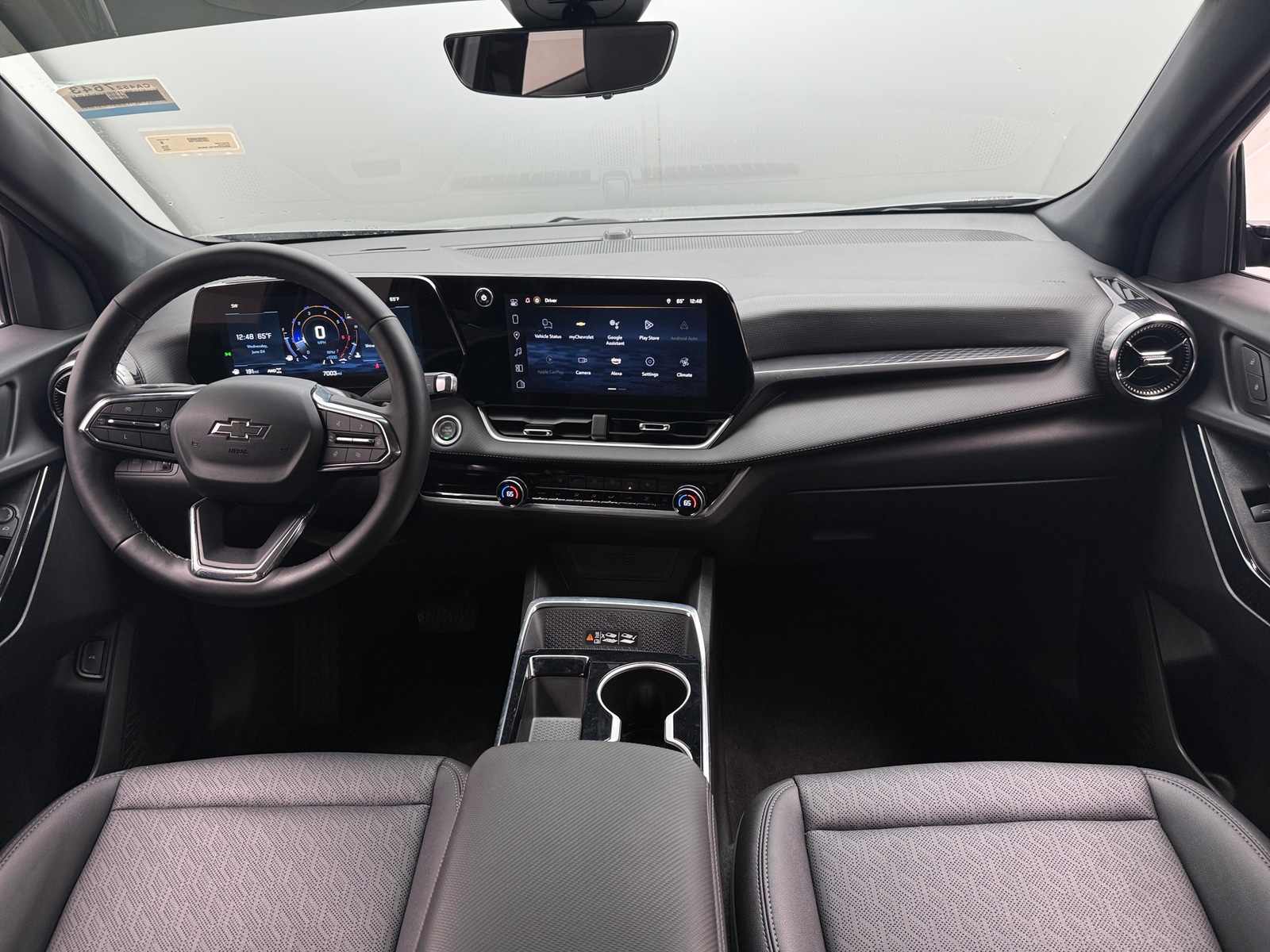 Thumbnail: 2025 Chevrolet Equinox - 3
