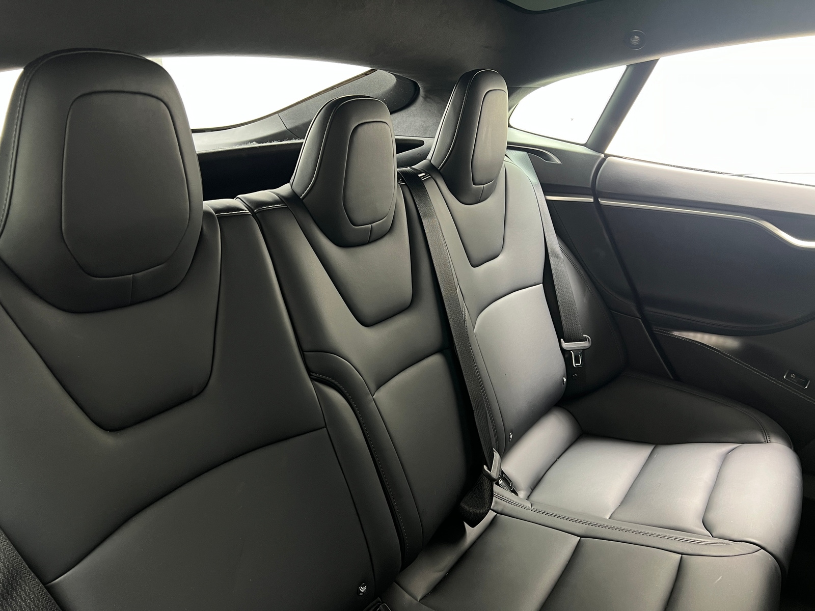 Thumbnail: 2017 Tesla Model S - 5