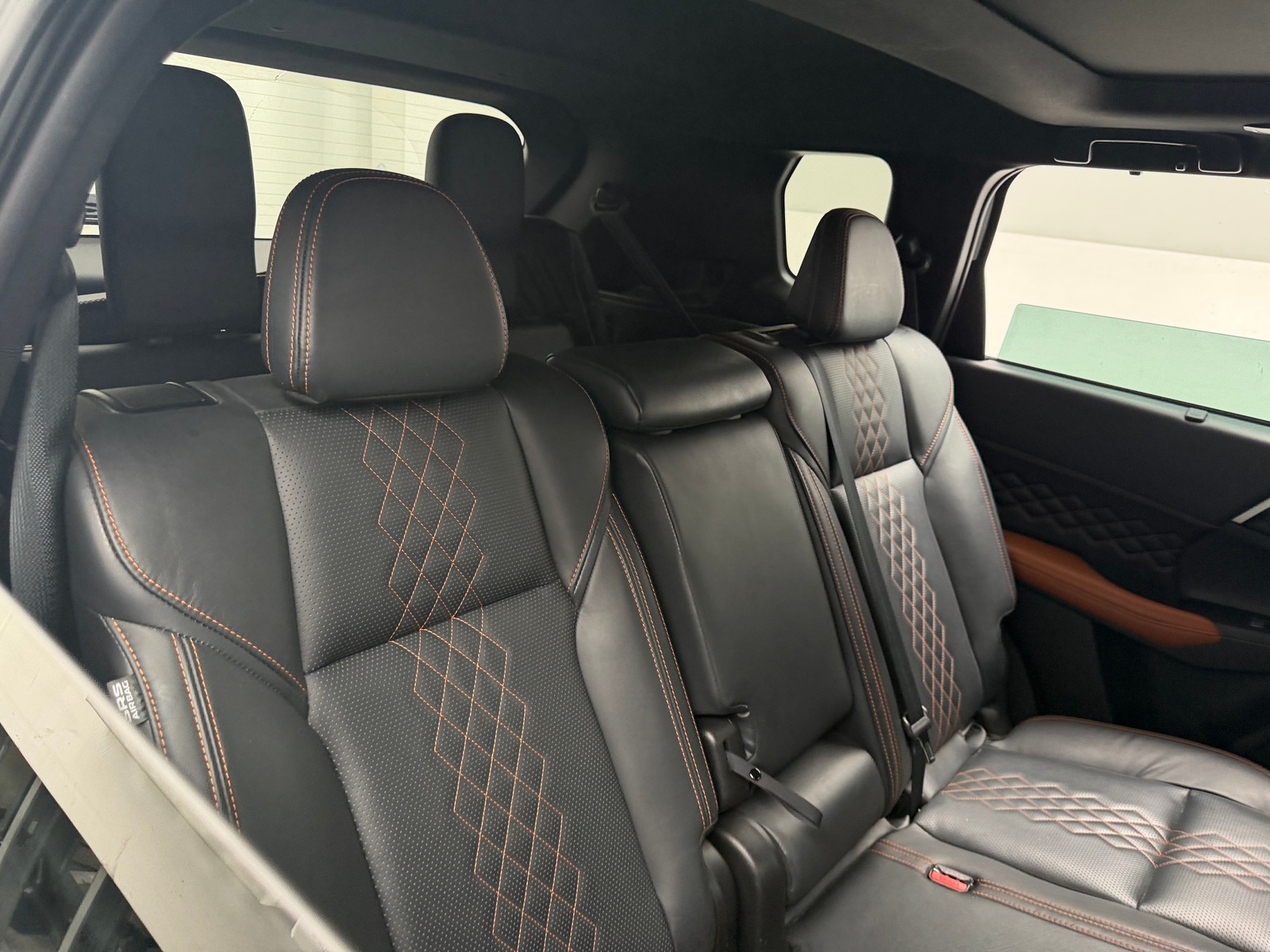 Thumbnail: 2022 Mitsubishi Outlander - 5