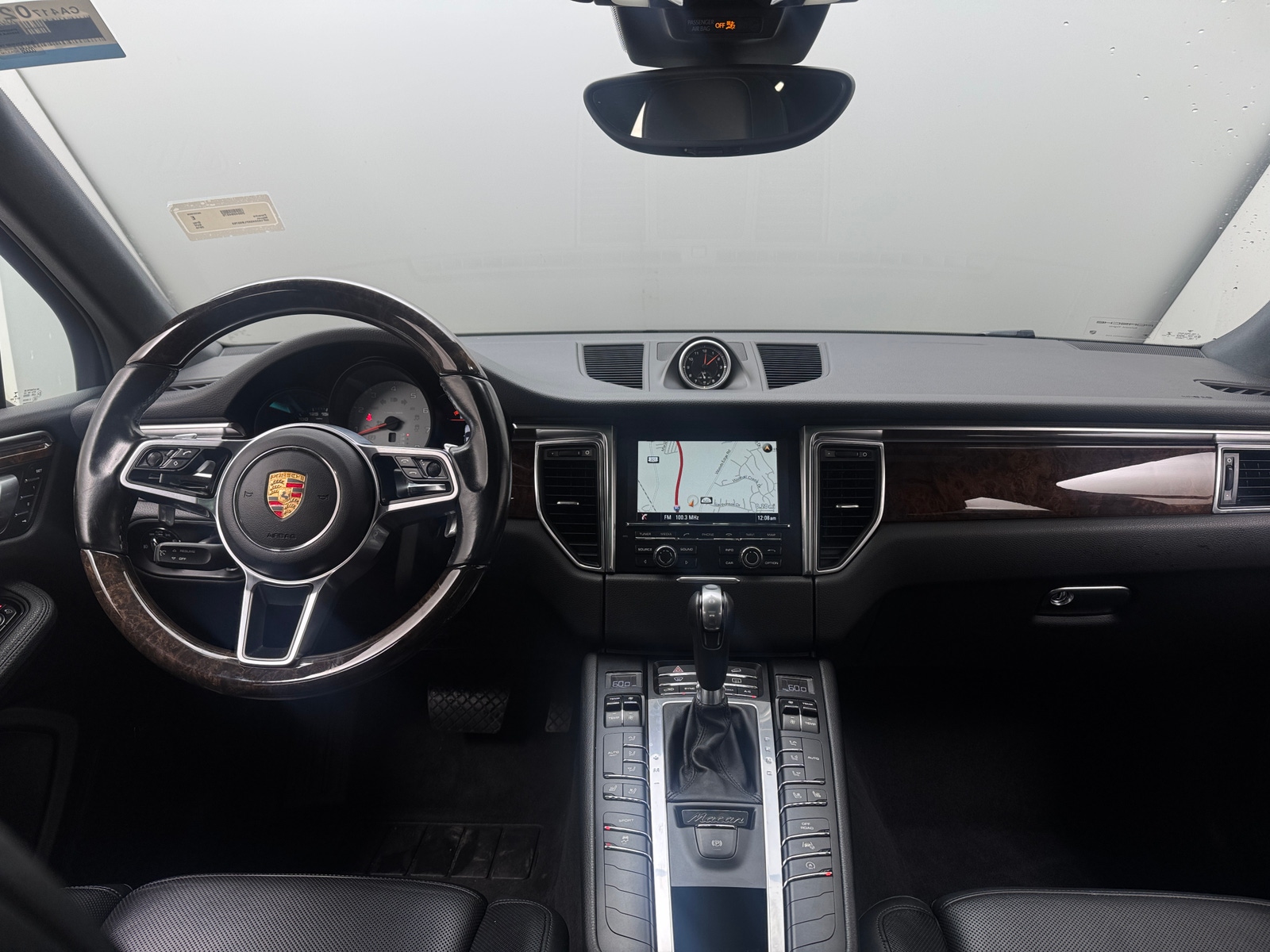 Thumbnail: 2015 Porsche Macan - 2
