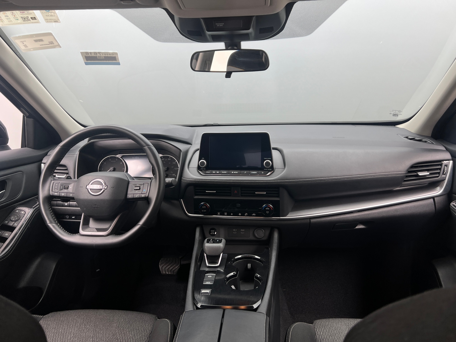 Thumbnail: 2025 Nissan Rogue - 3