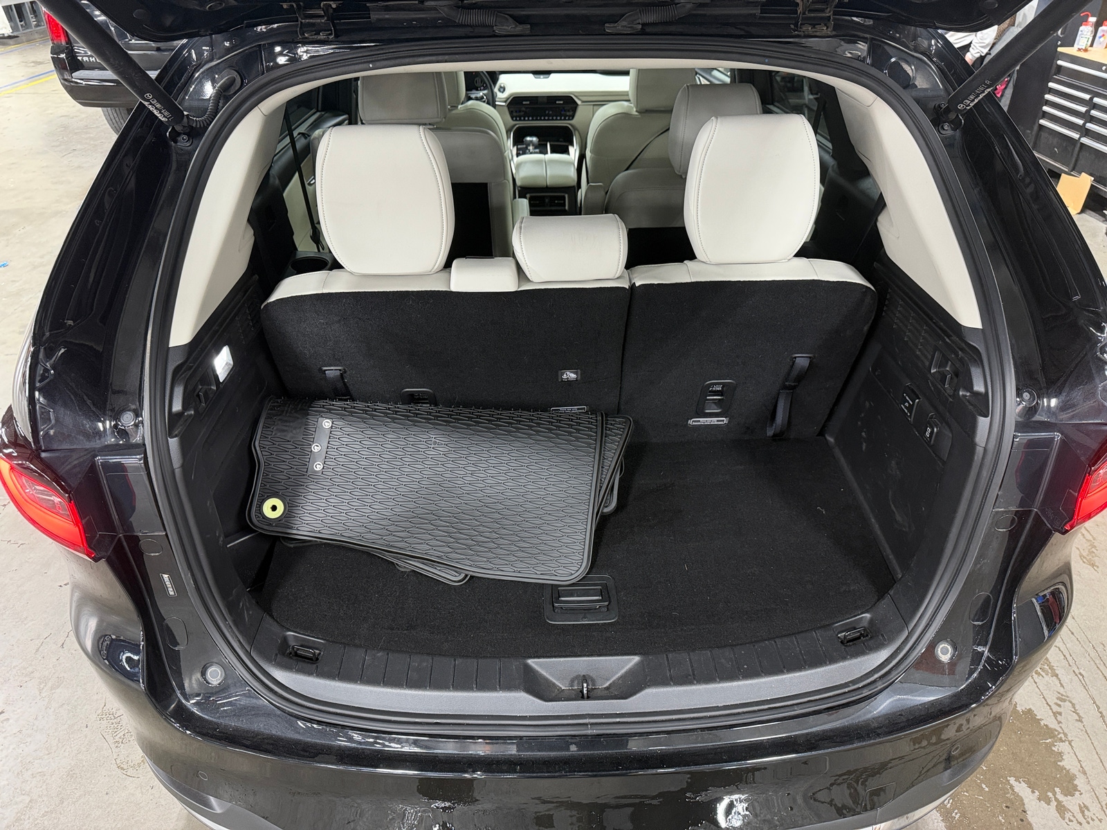 Thumbnail: 2024 Mazda CX-90 - 6
