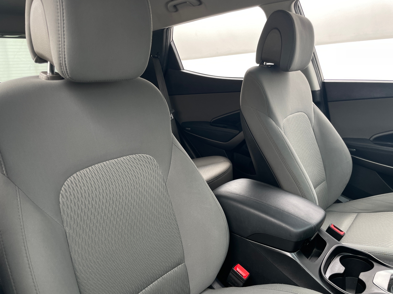Thumbnail: 2018 Hyundai Santa Fe - 2