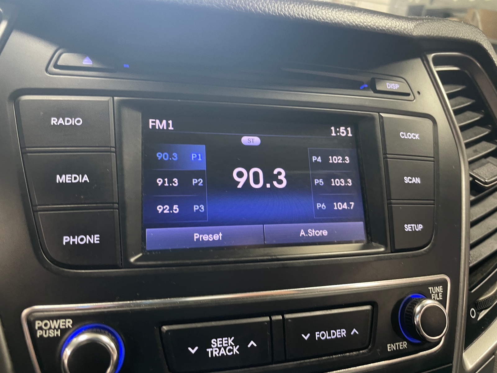 Thumbnail: 2018 Hyundai Santa Fe - 4