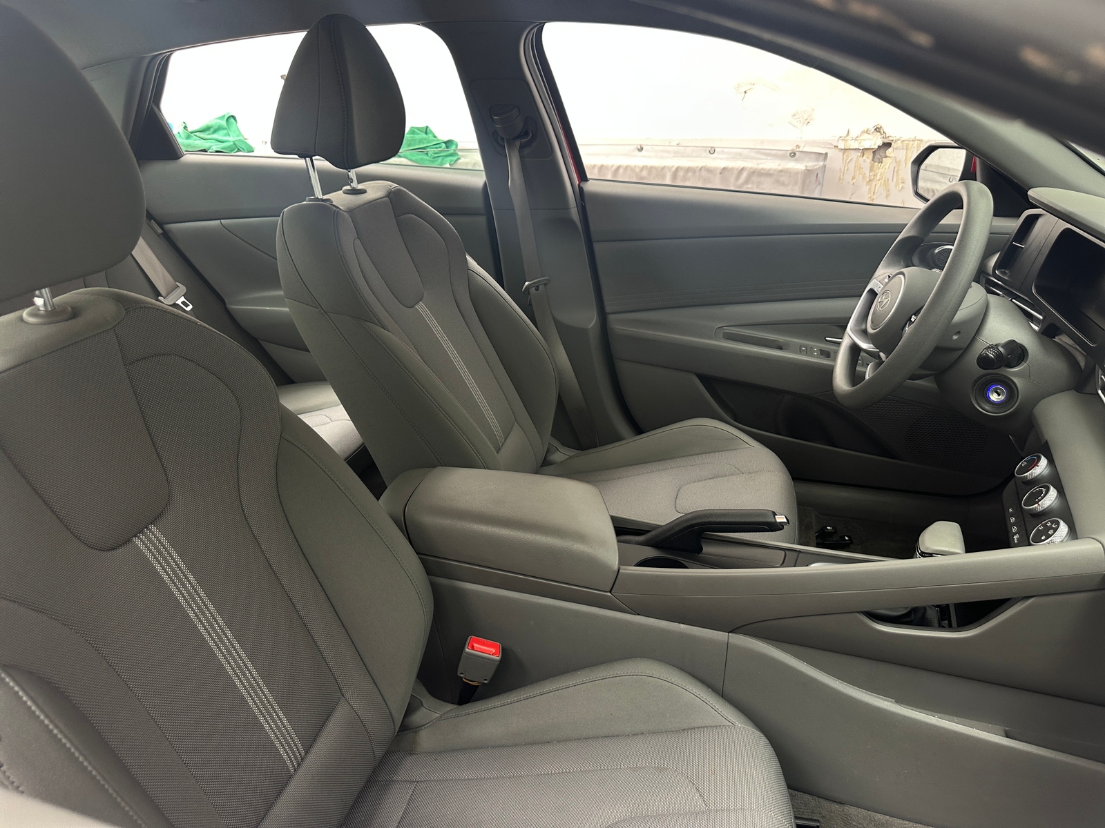 Thumbnail: 2025 Hyundai Elantra - 2