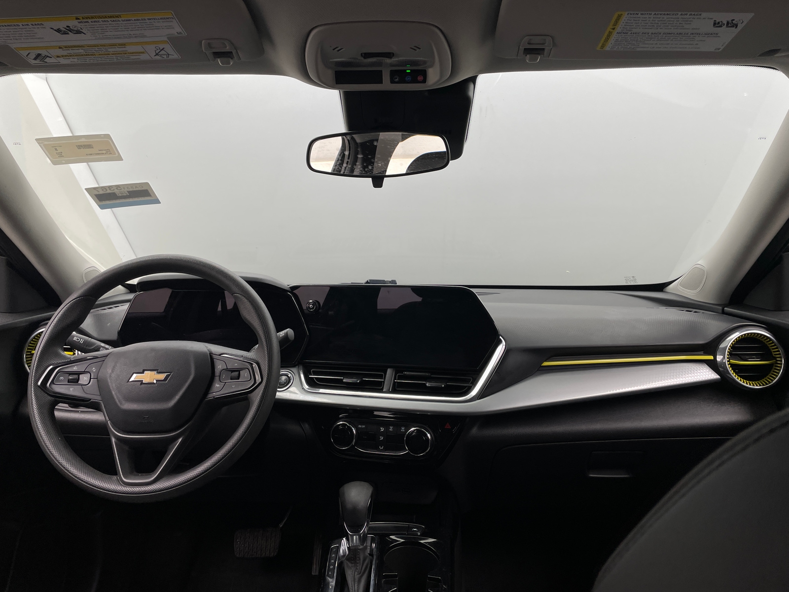 Thumbnail: 2024 Chevrolet Trax - 3
