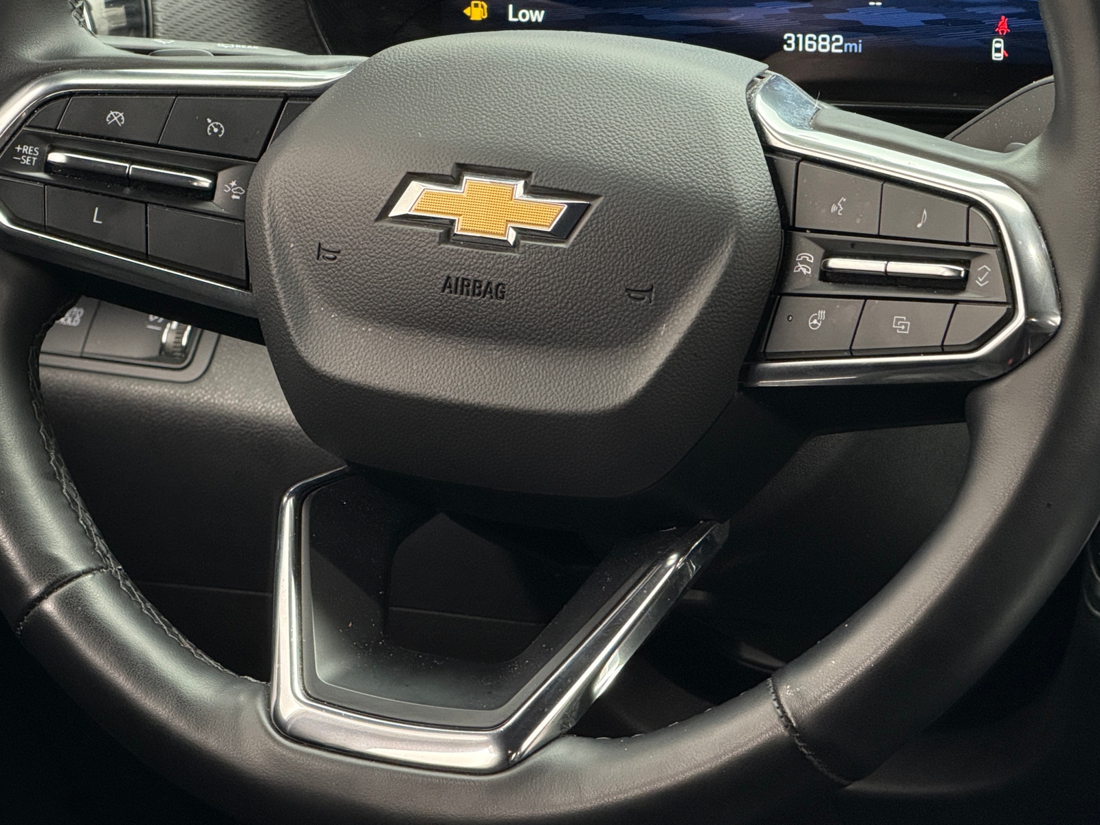 Thumbnail: 2025 Chevrolet Equinox - 5