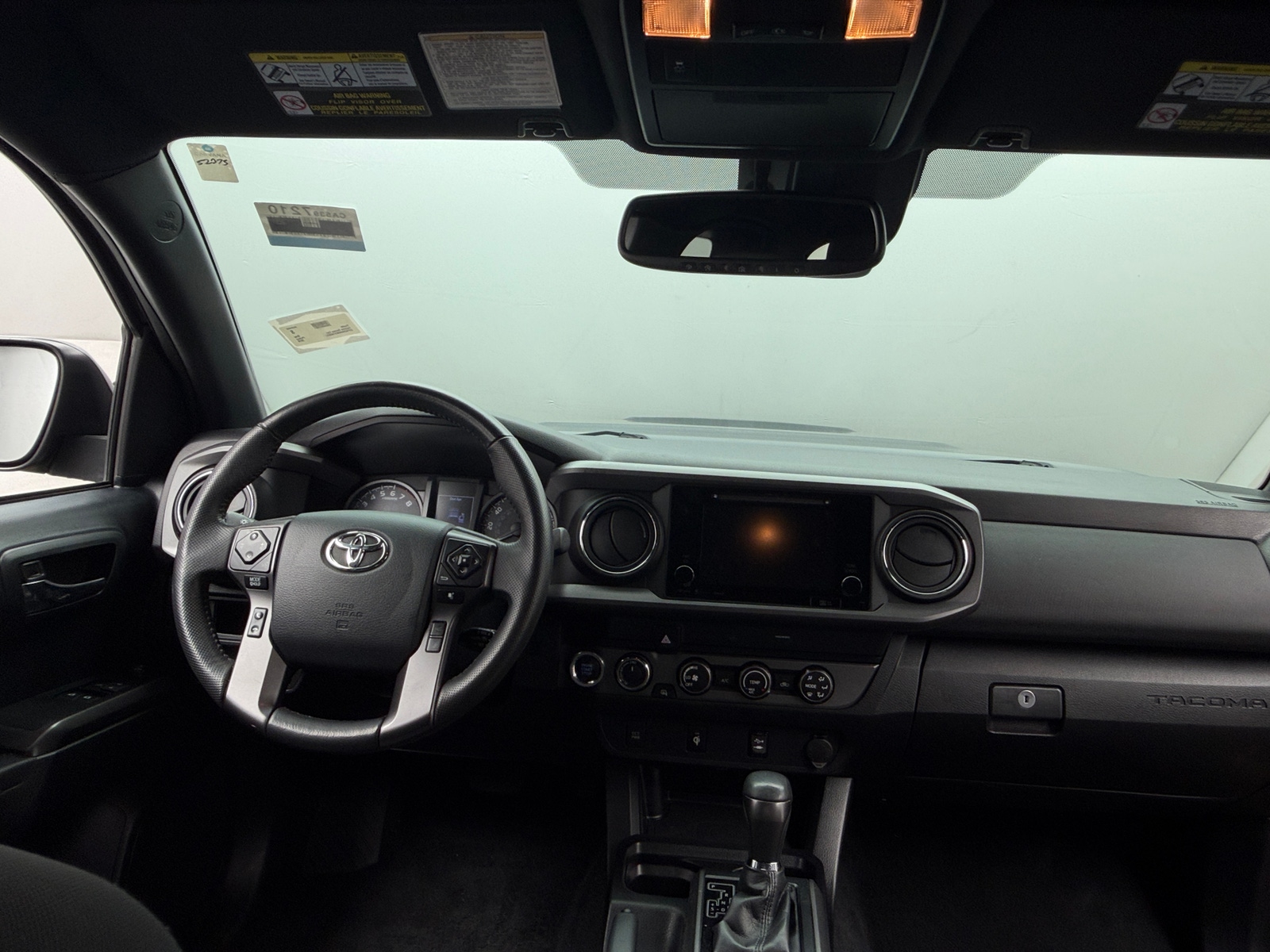 Thumbnail: 2019 Toyota Tacoma - 3