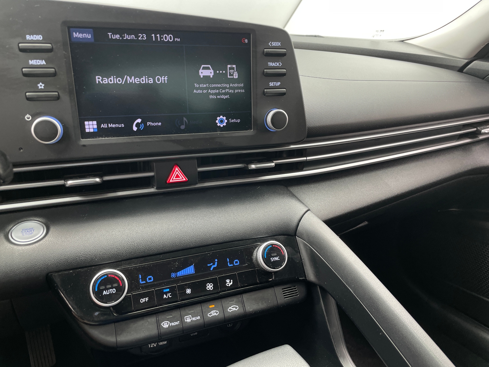 Thumbnail: 2021 Hyundai Elantra - 4