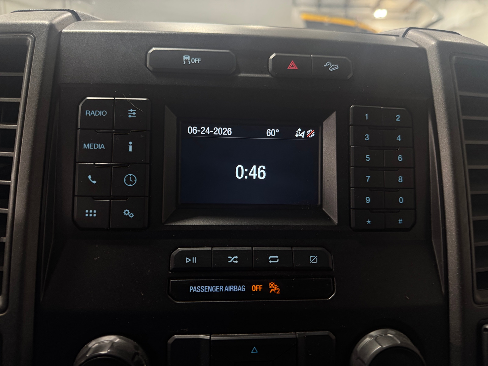 Thumbnail: 2022 Ford Econoline - 4