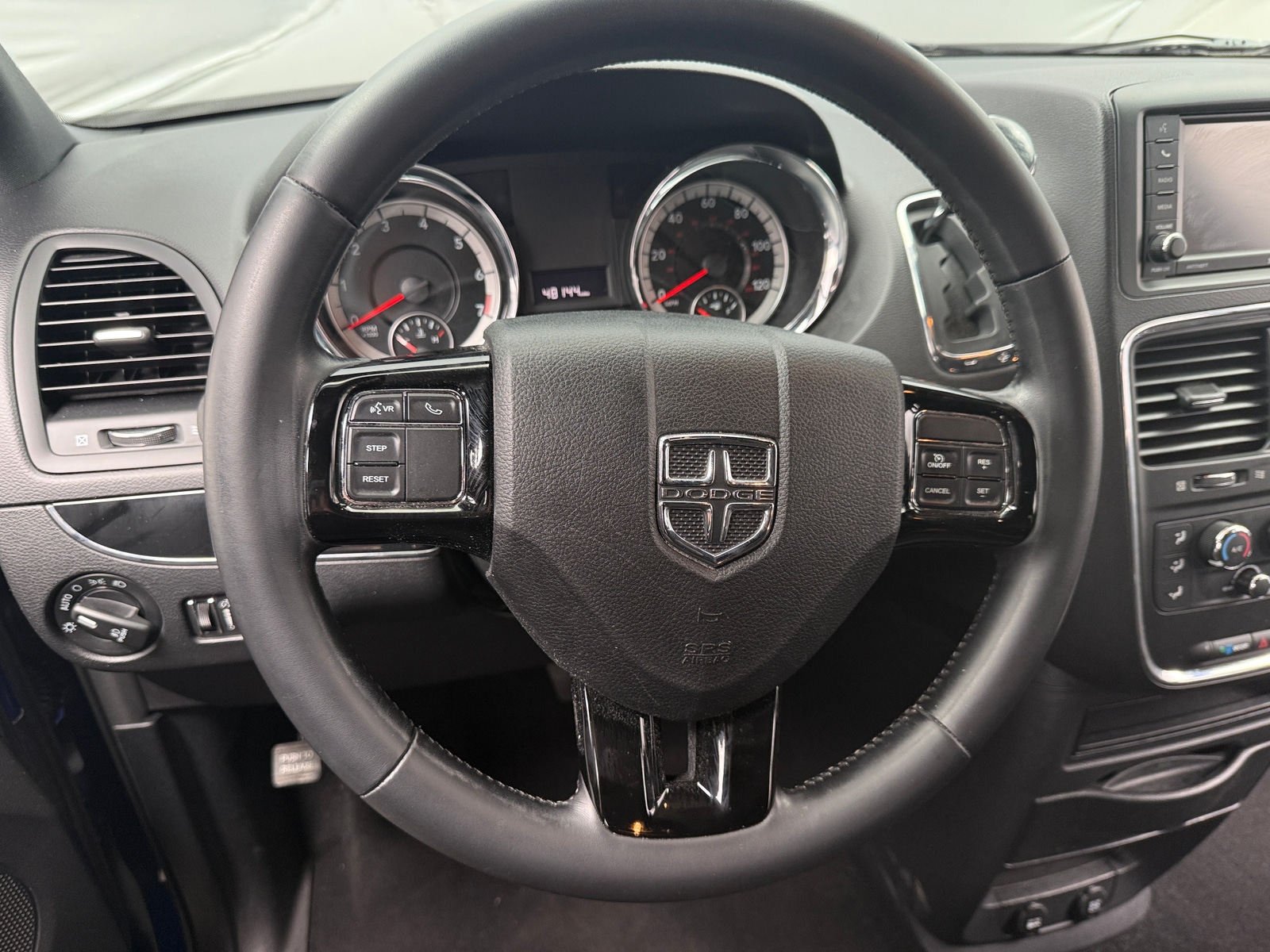 Thumbnail: 2020 Dodge Grand Caravan - 5