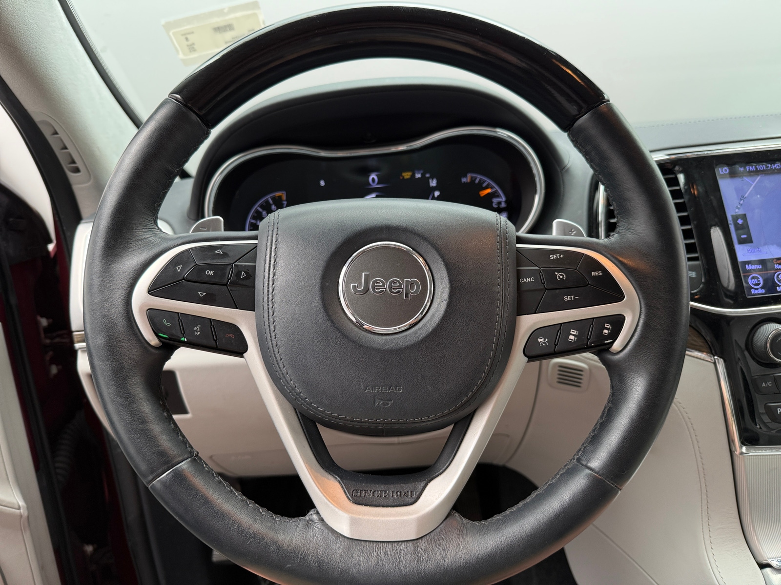 Thumbnail: 2019 Jeep Grand Cherokee - 4