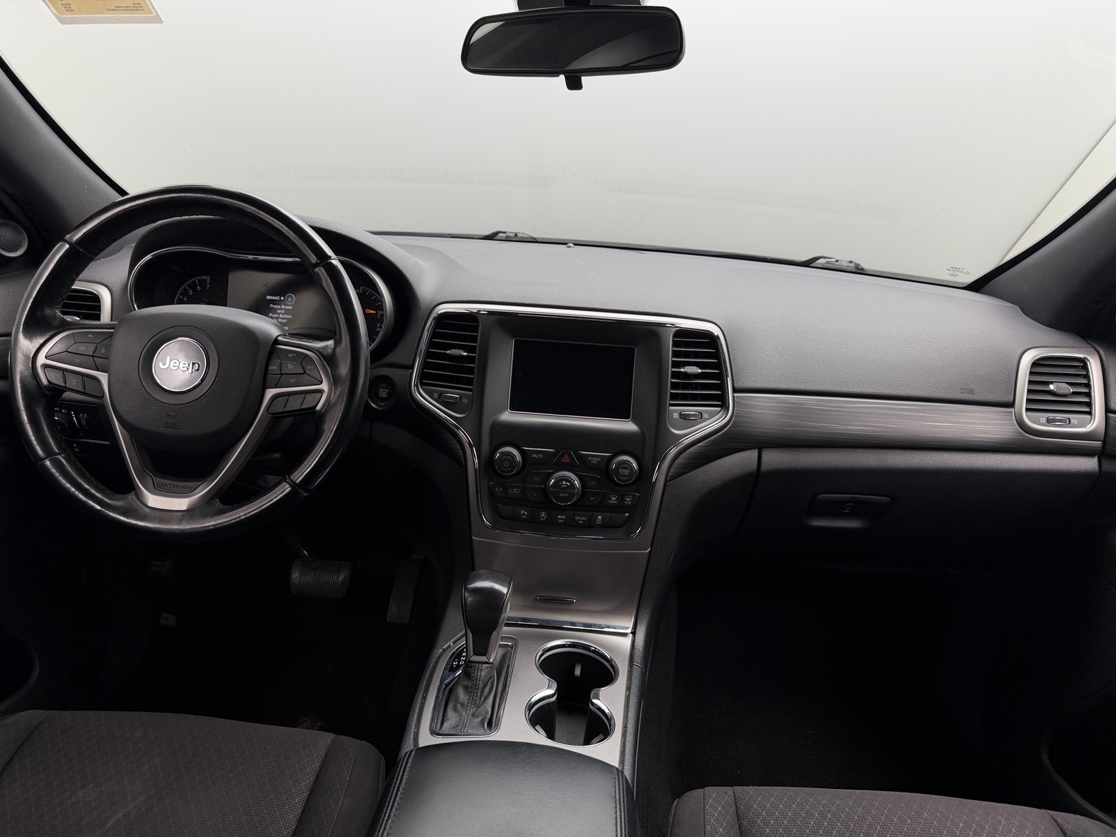 Thumbnail: 2020 Jeep Grand Cherokee - 3