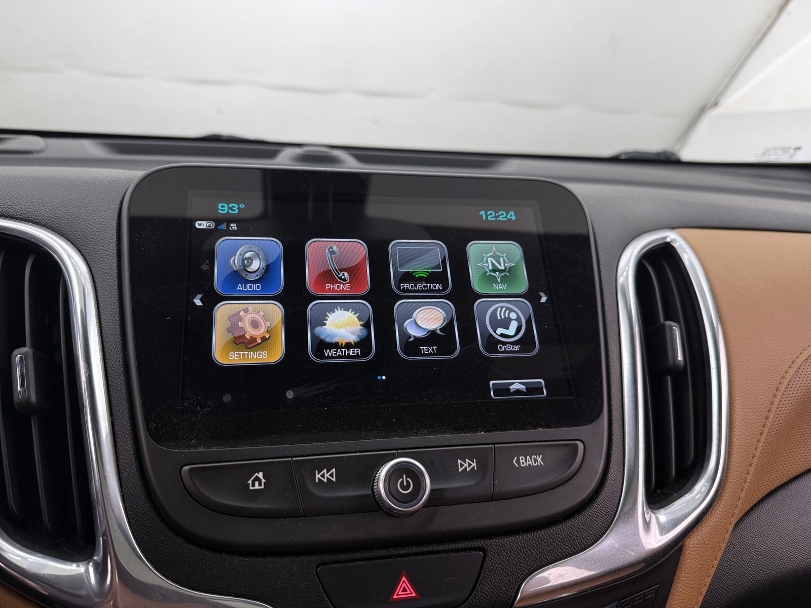 Thumbnail: 2018 Chevrolet Equinox - 3