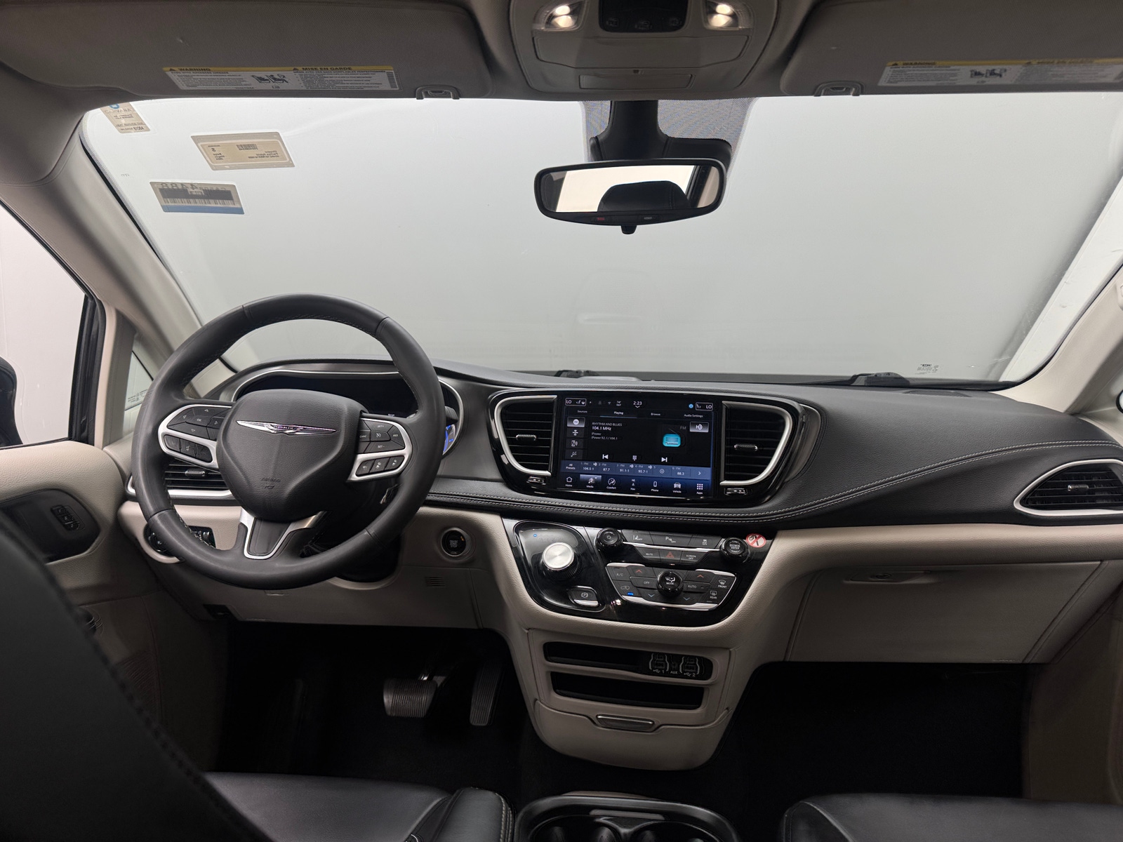 Thumbnail: 2024 Chrysler Pacifica - 2